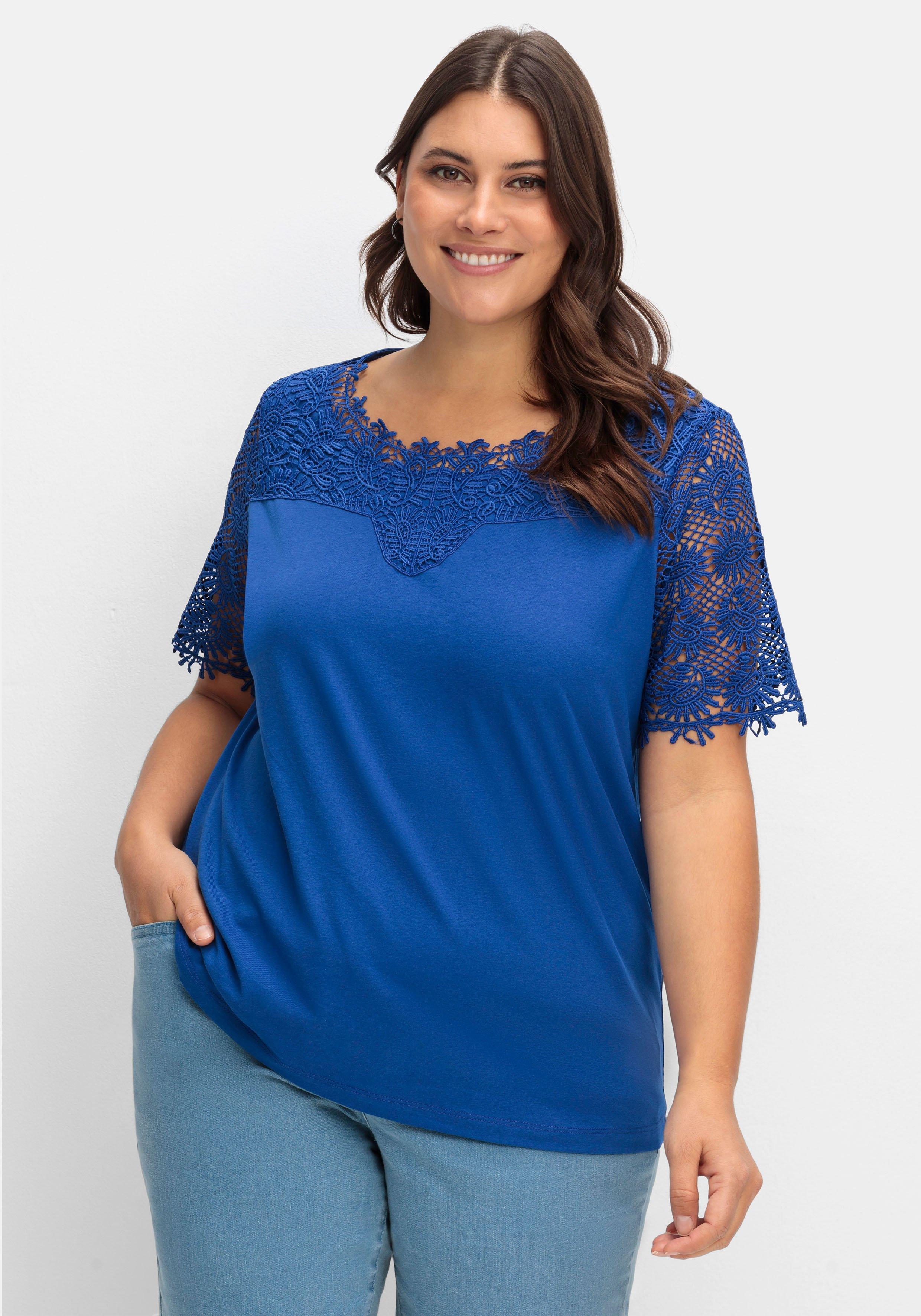 Shirt mit transparentem Spitzenbesatz