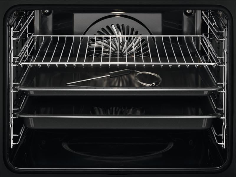Electrolux Einbaubackofen EB6SL40CN Schwarz A Backofen für den Einbau