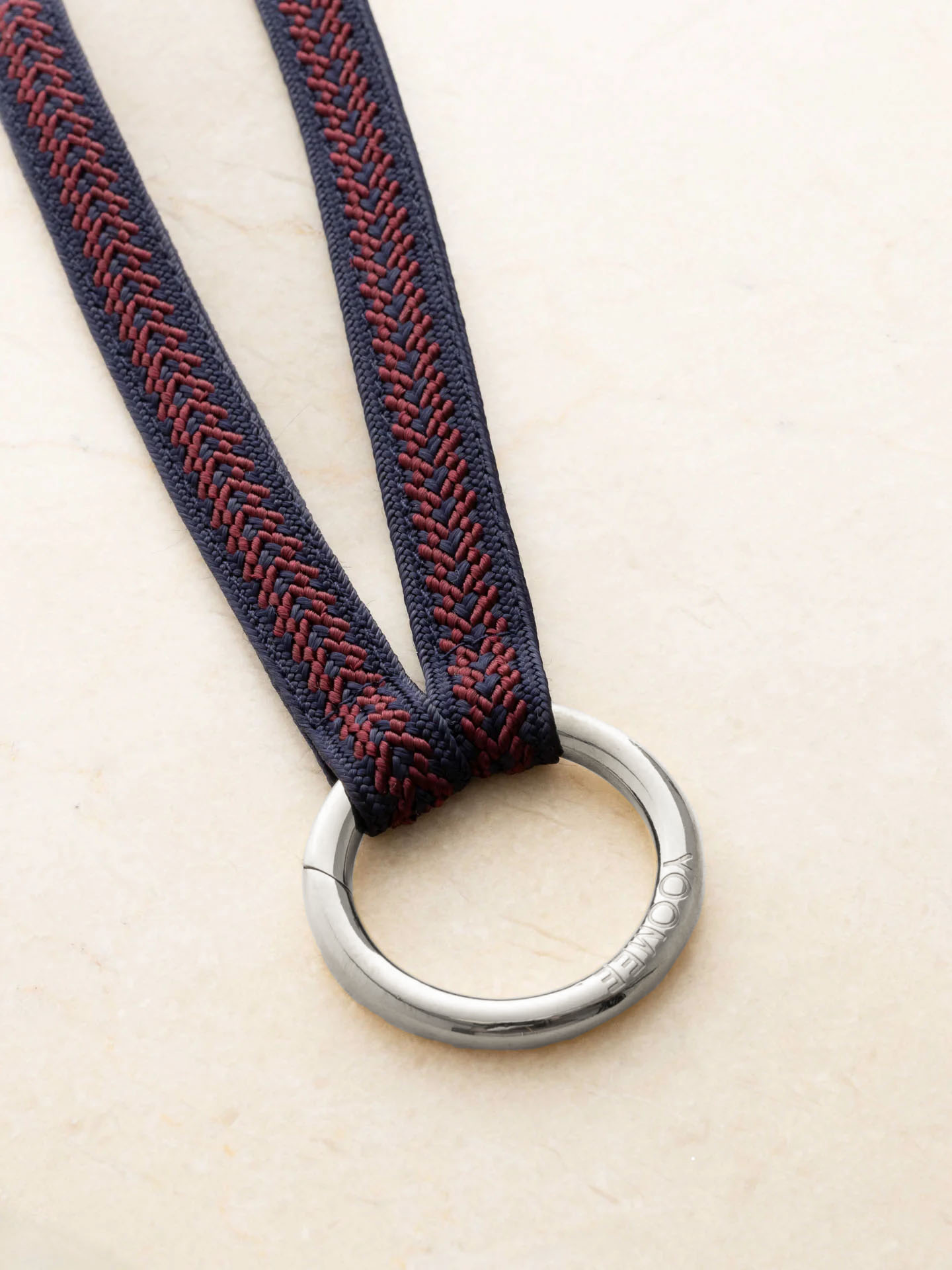 YOOMEE Schlüsselband Keychain Zahra Blood Moon Silver