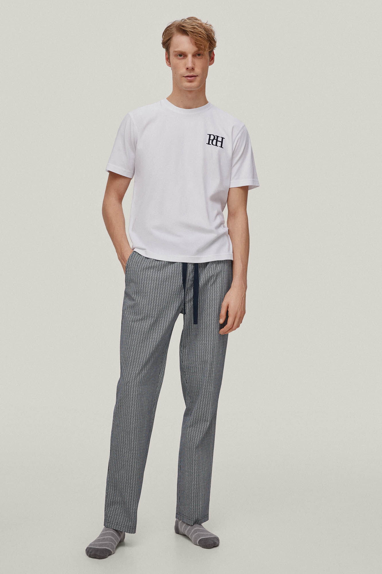 Conjunto de pijama de malha e tecido - Branco