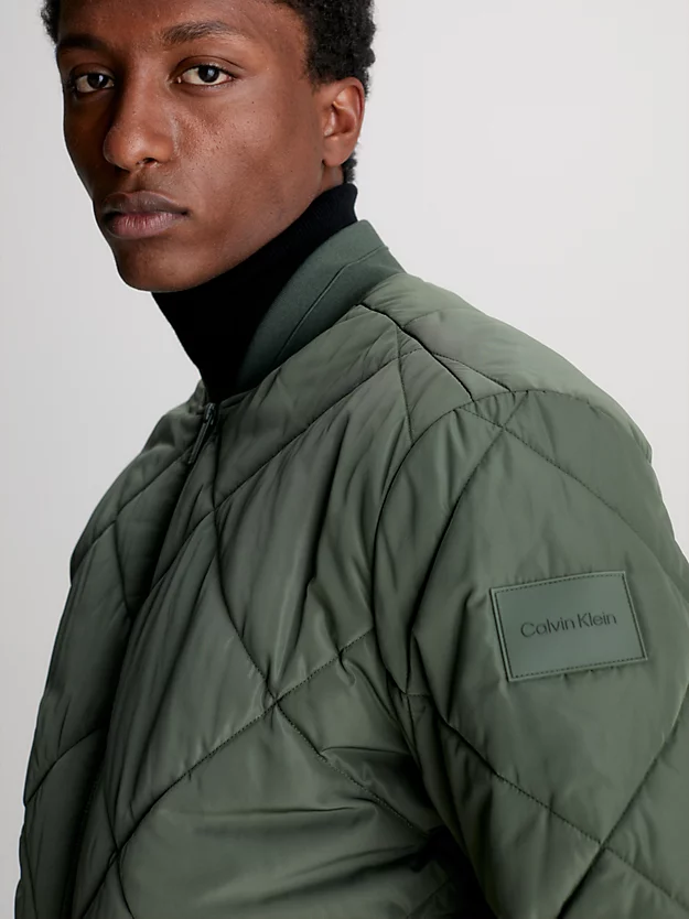 Jaqueta bomber acolchoada