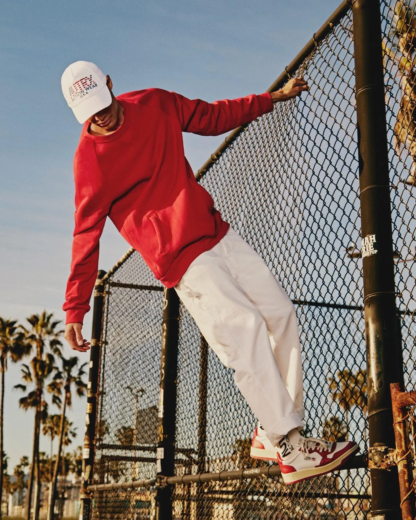 Baskets Medalist Low en cuir blanc rouge AUTRY