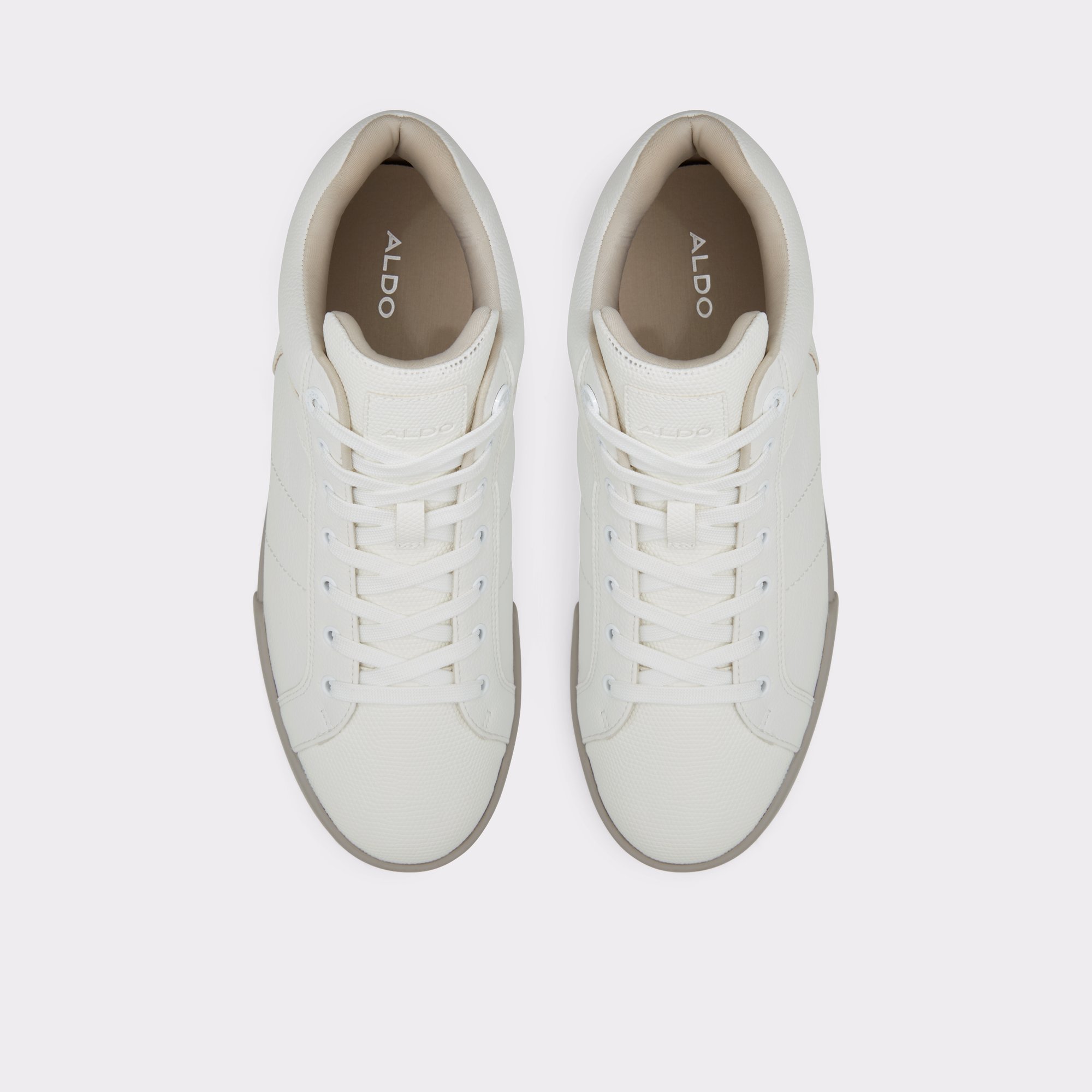 Surianu White Men Low top