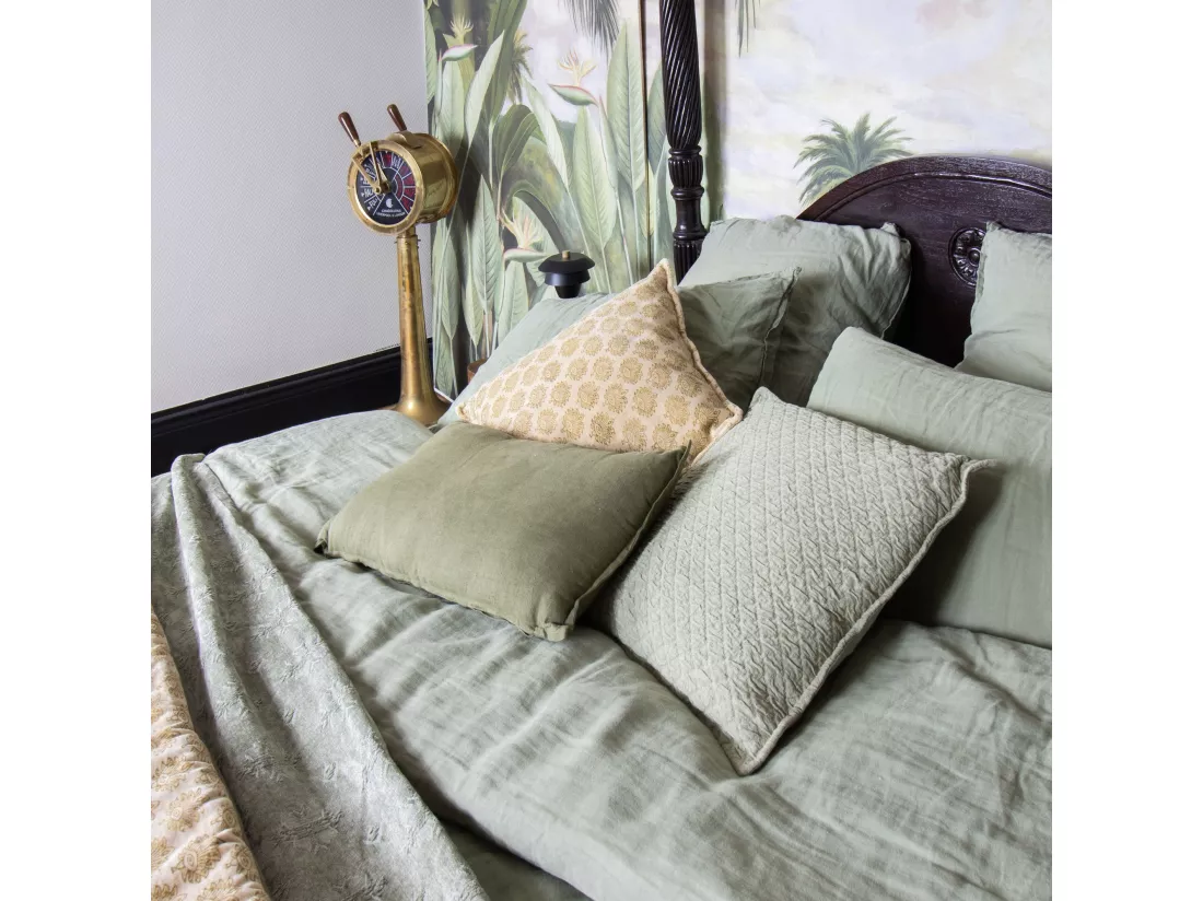 Now's Home - Coussin En Velours Vintage Beige Avec Imprime 45x45cm Dori