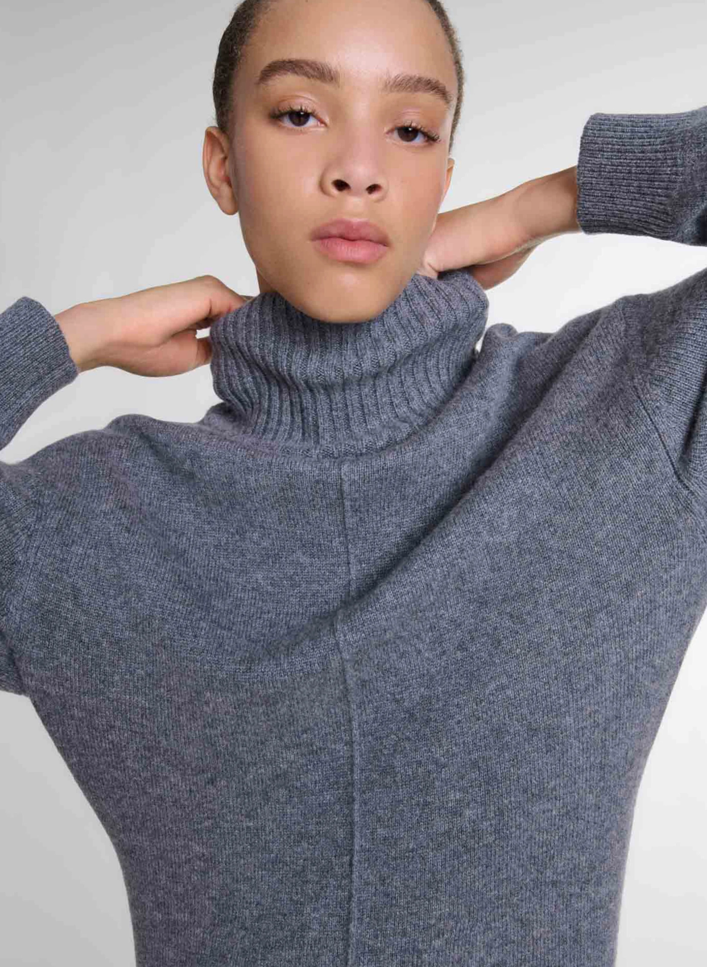 Robe pull cintrée en cachemire mélangé | Gris