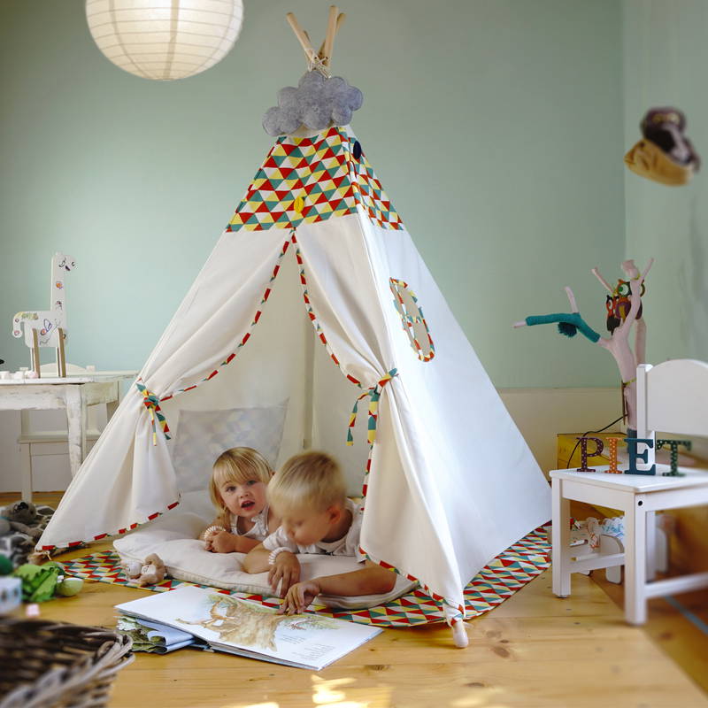 Hej Lonne Tipi Zelt farbige Bemusterung