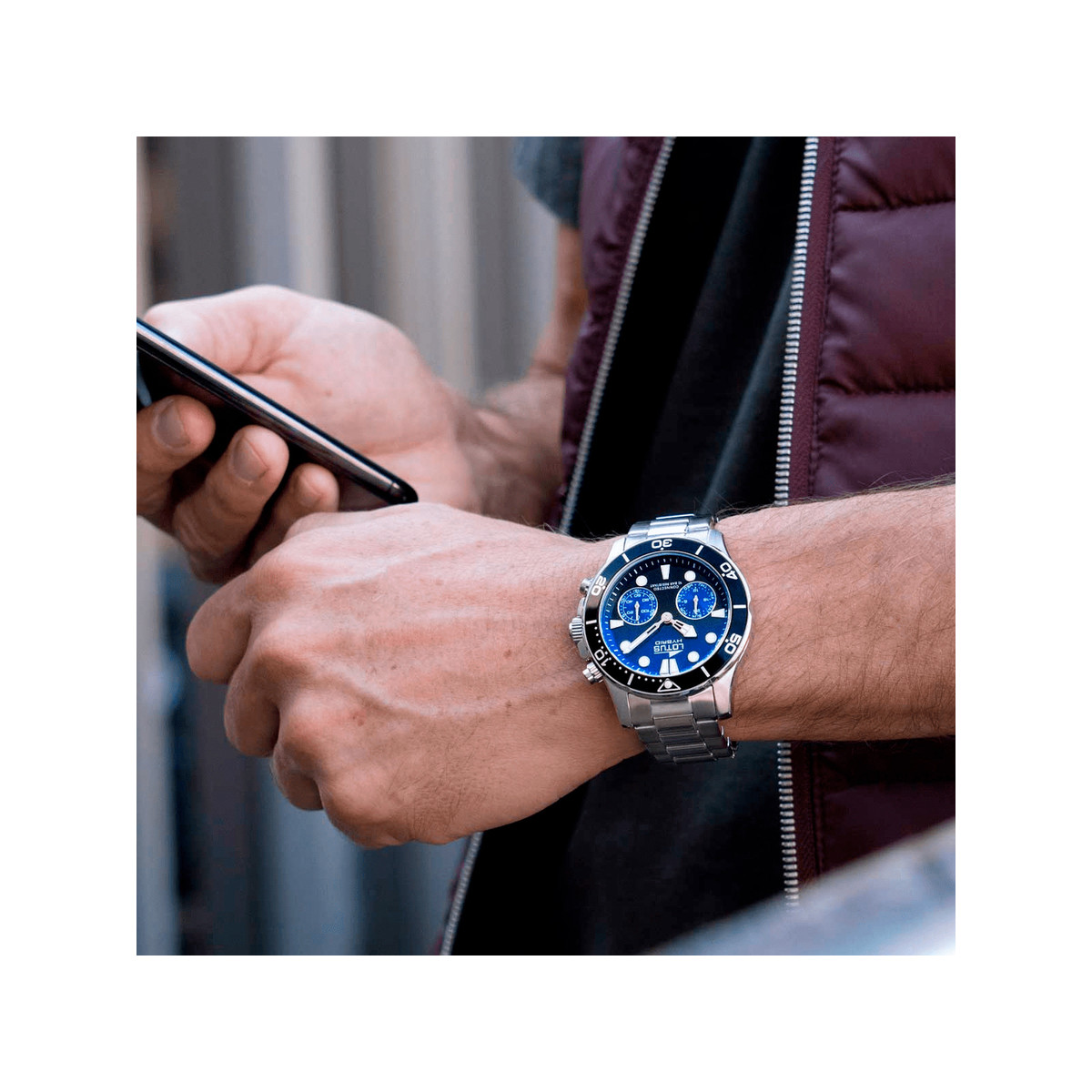 Montre Lotus homme connectée bracelet acier
