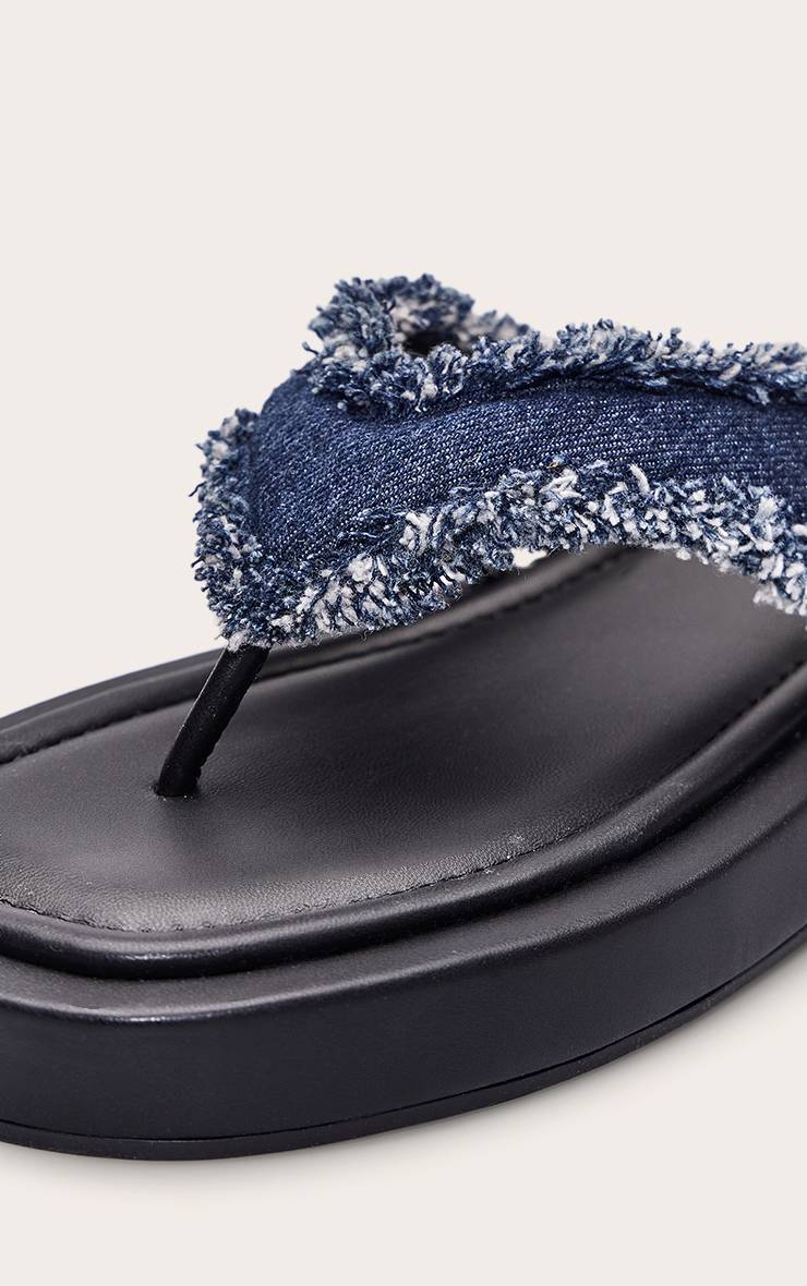 Bleu Sandales Compensées À Entredoigt En Denim Effiloché