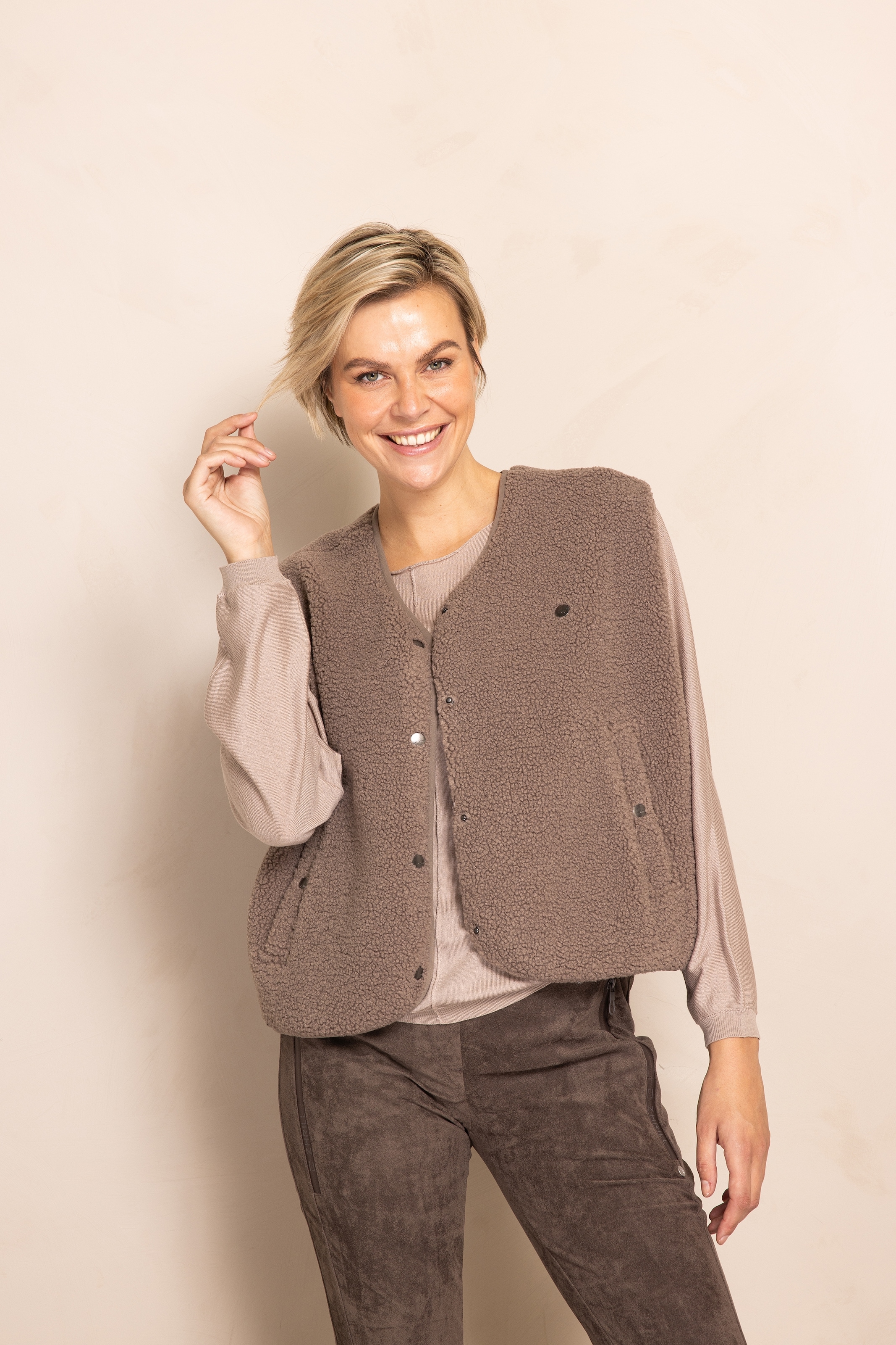 Zhrill Kurzweste »ZHEREN«, unifarben, casual, bequem