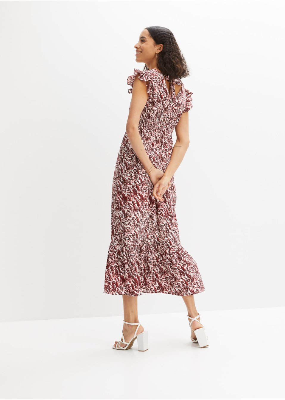 Robe midi à manches papillon