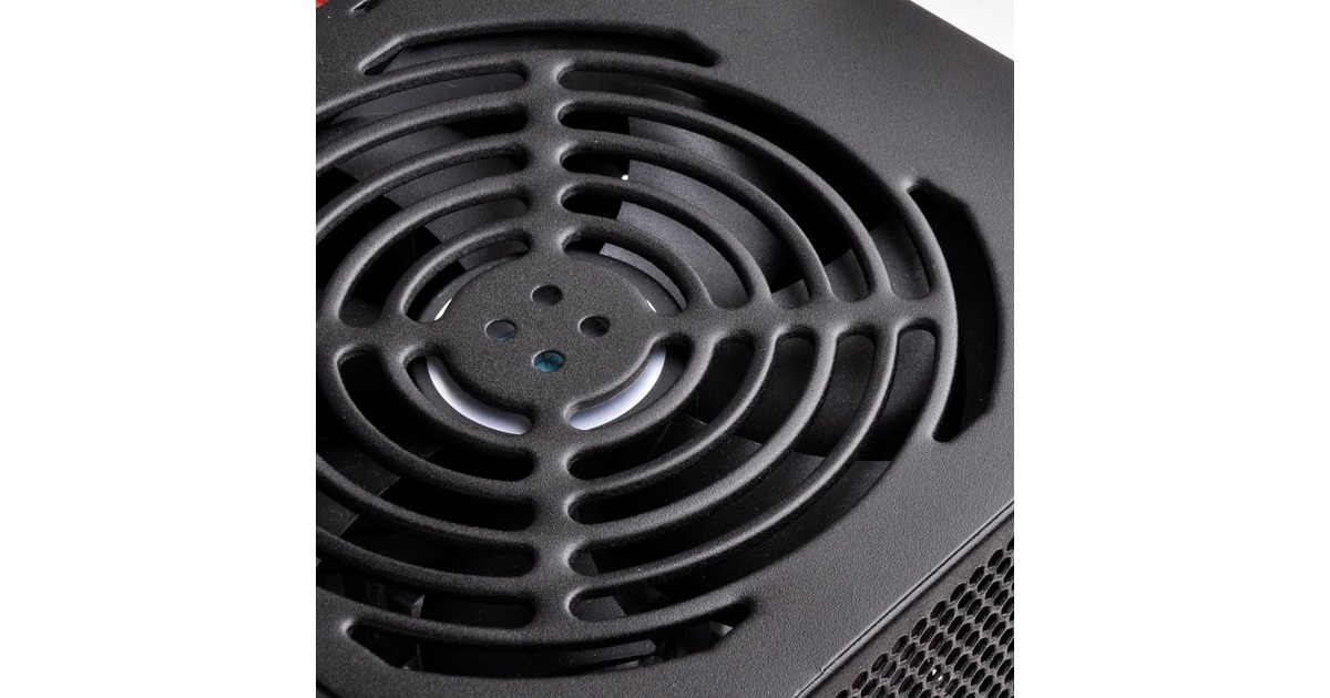 SilverStoneStrider Essential ST70F-ES230 700 watt voeding   (Zwart, 4x PCIe)