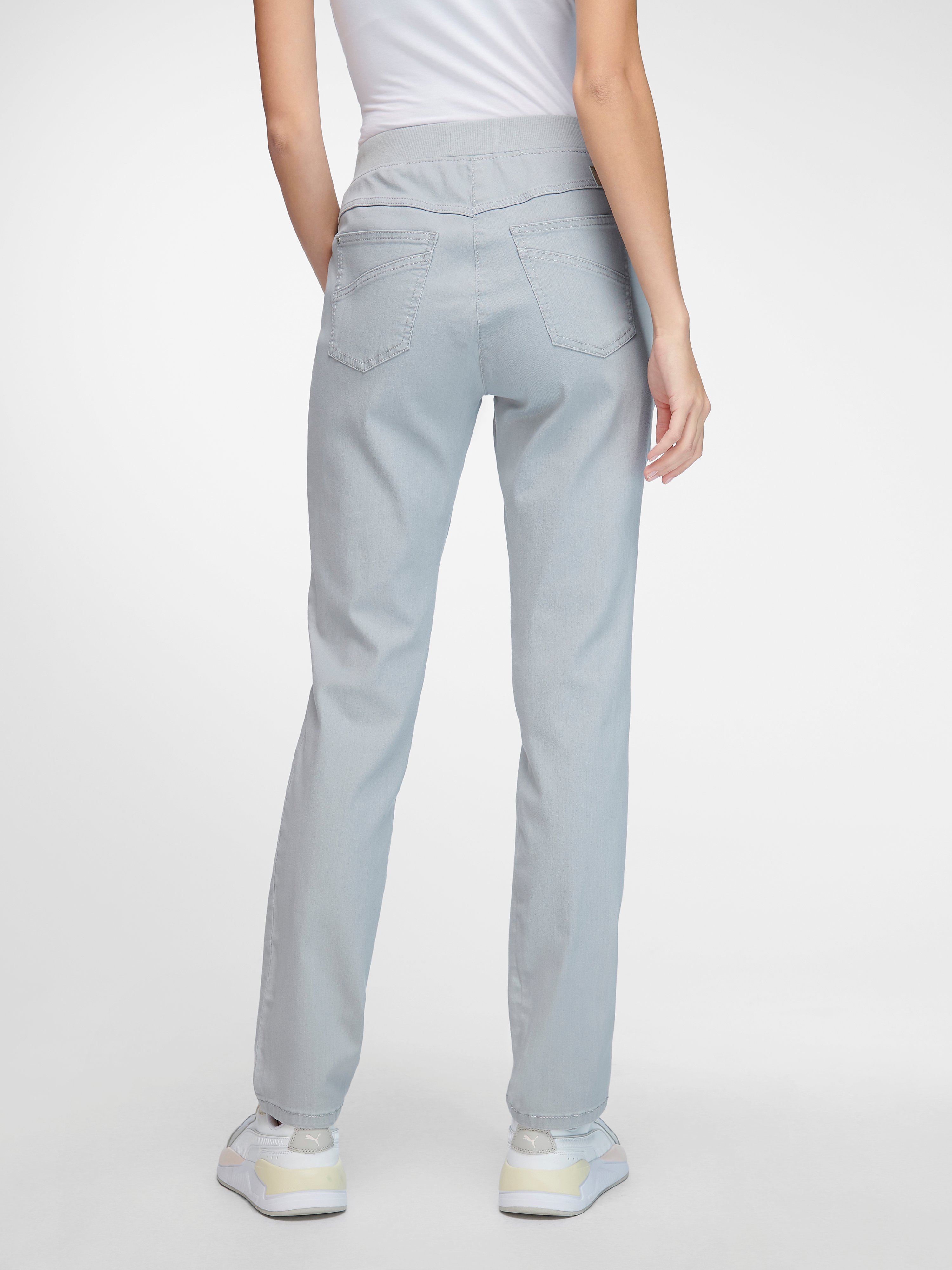 ProForm Slim-Jeans Modell Pamina