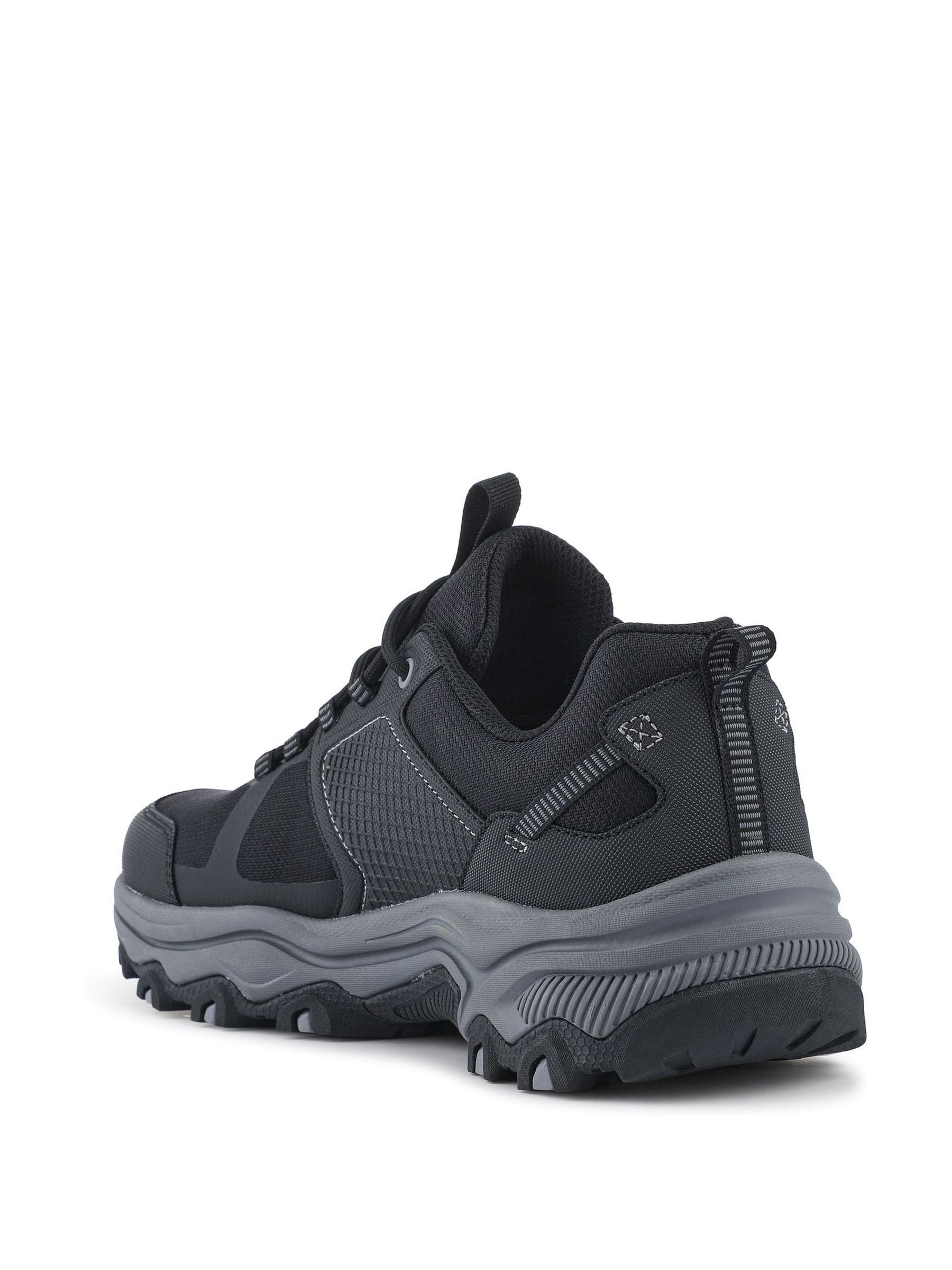 Zwart - Pavers Wide-Fit Rugged Water-Resistant Walking Shoes