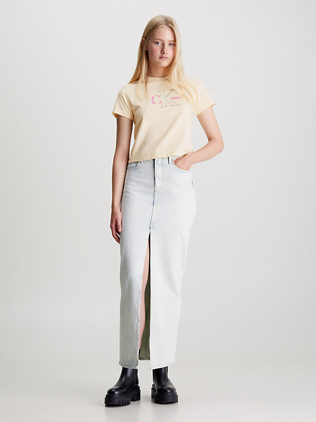 Camiseta curta com monograma