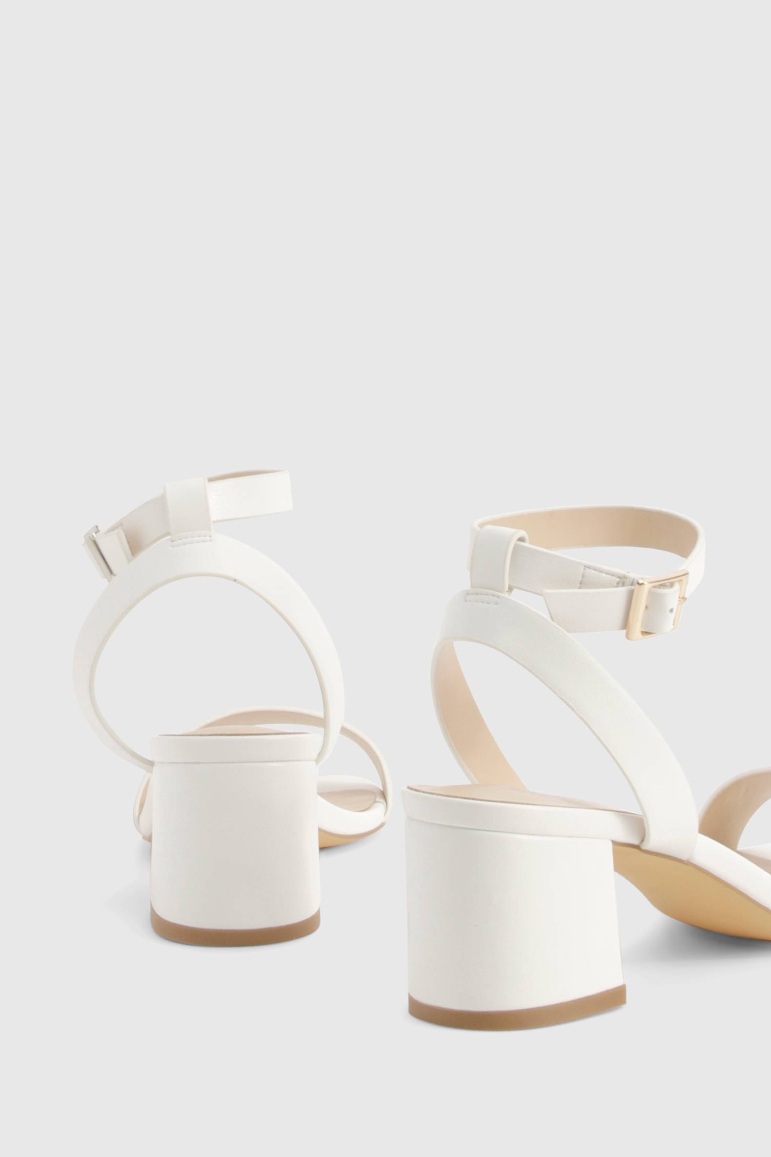 boohoo Talons bloc bas, presque invisibles