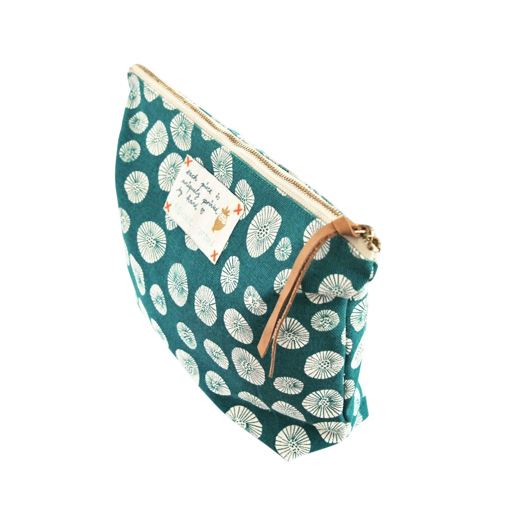 Pouch 