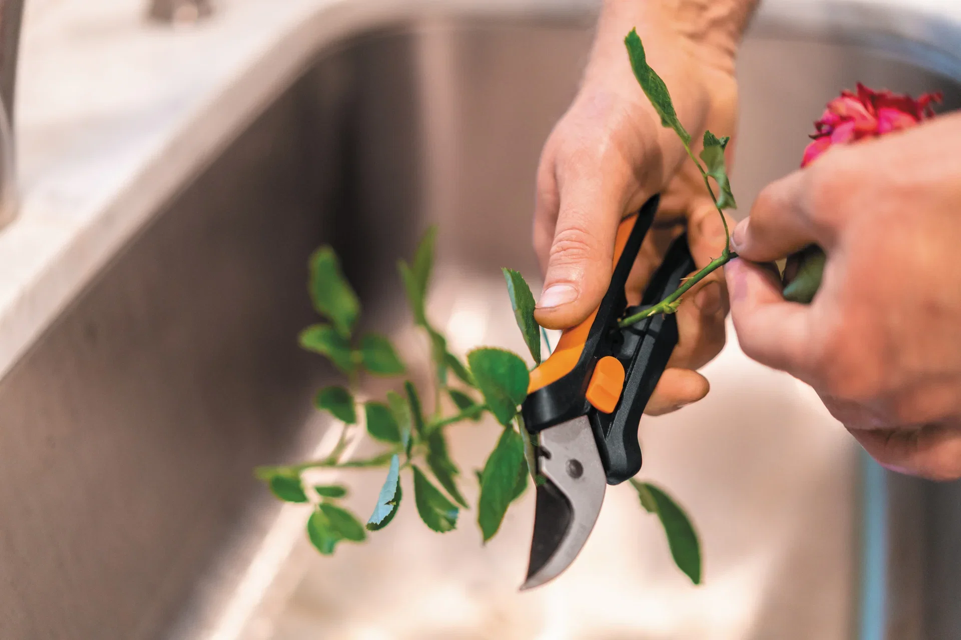 Fiskars Beskjæringssaks Solid SP14 Lengde 24 cm