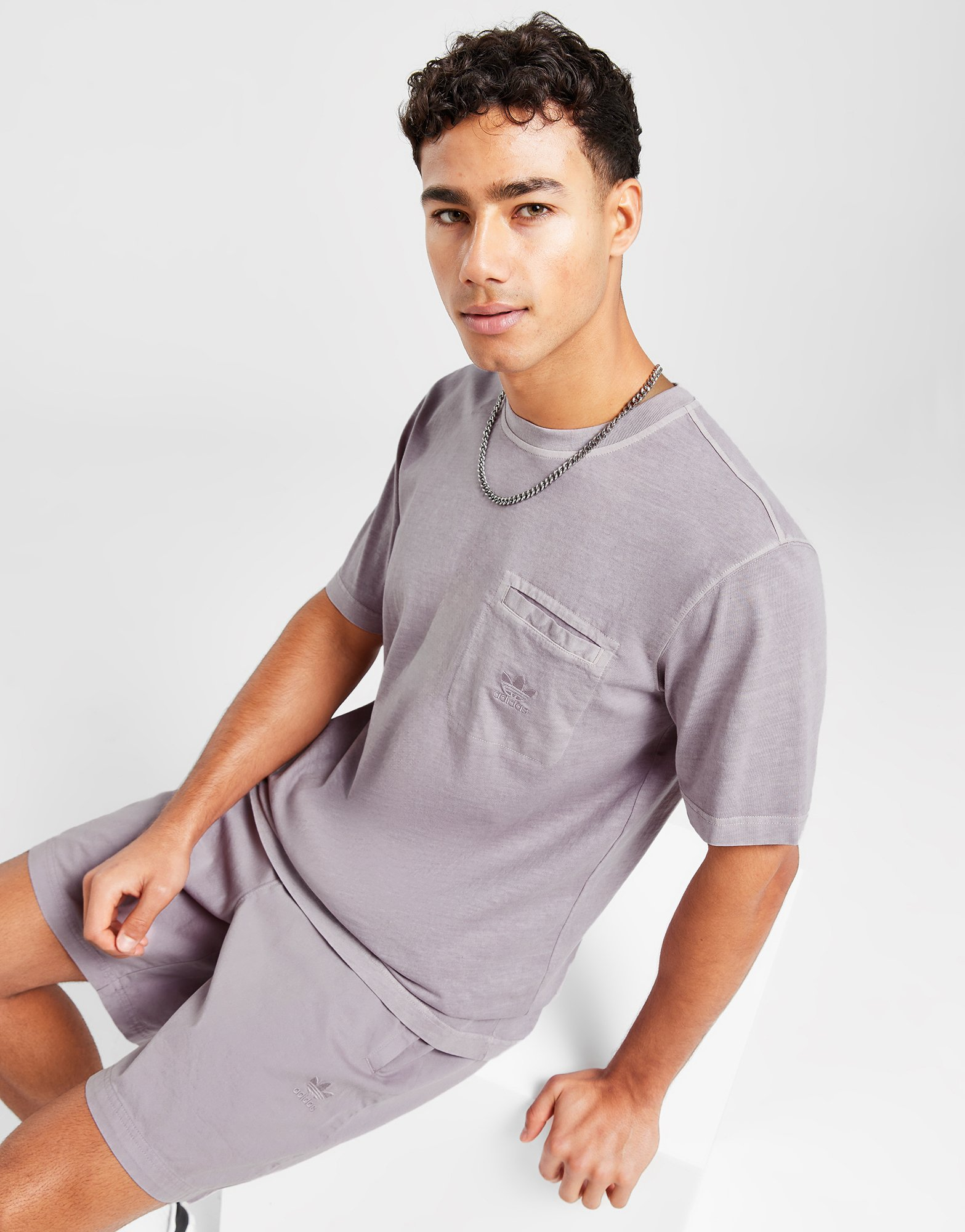 adidas T-shirt poche Trèfle Essentials + Dye