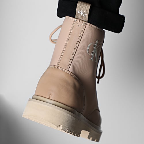 Boots Lug Lace Up 0562 Candied Ginger