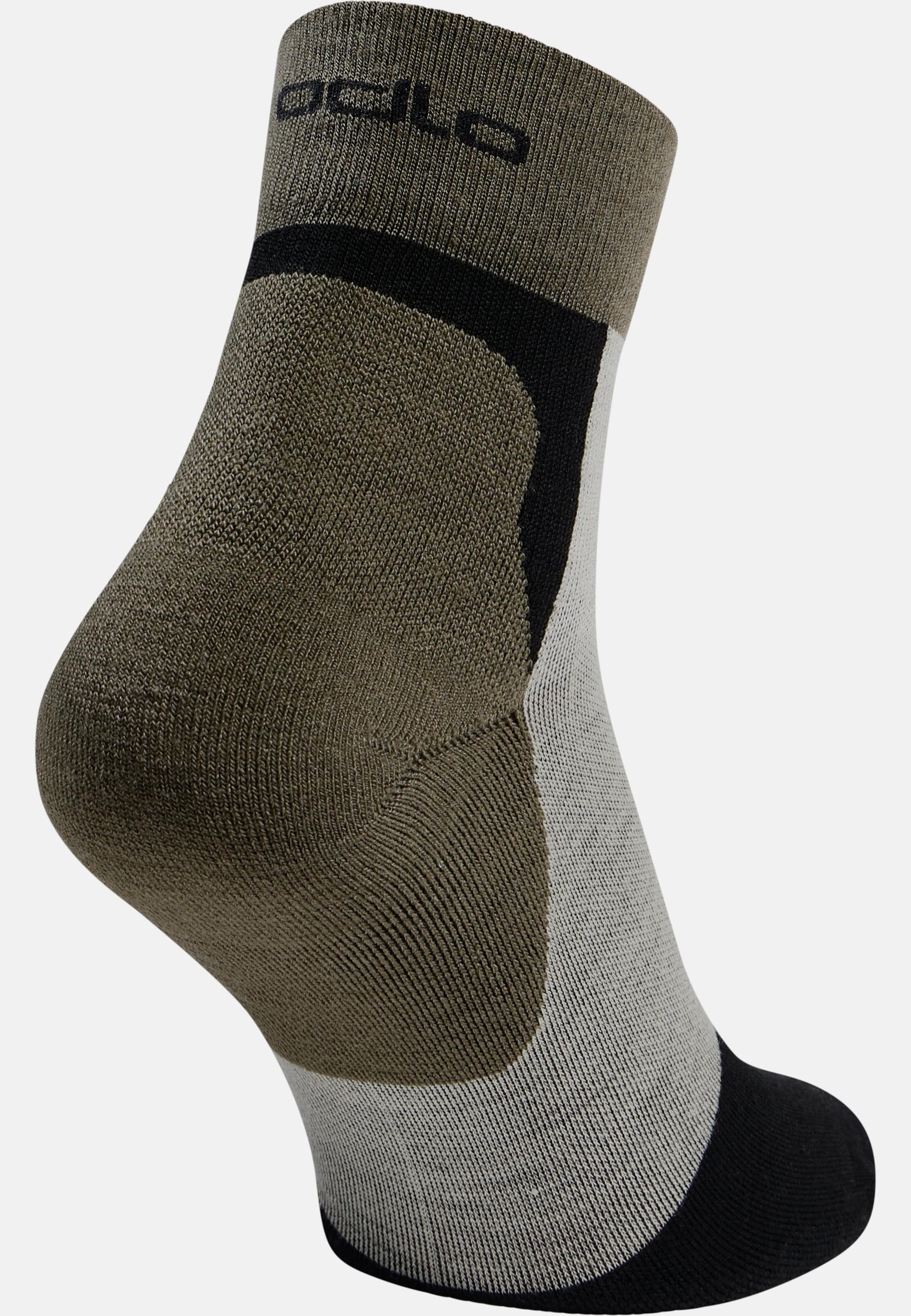 Knöchelhohe Performance Wool Wandersocken in black - agate gray