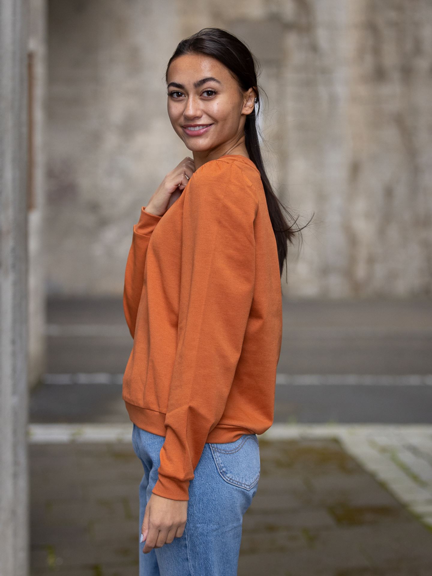 x GI Exclusive Kate Sweater