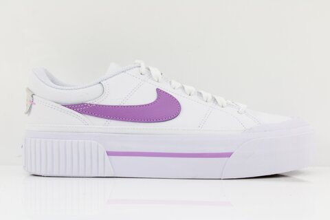 Nike Sneaker