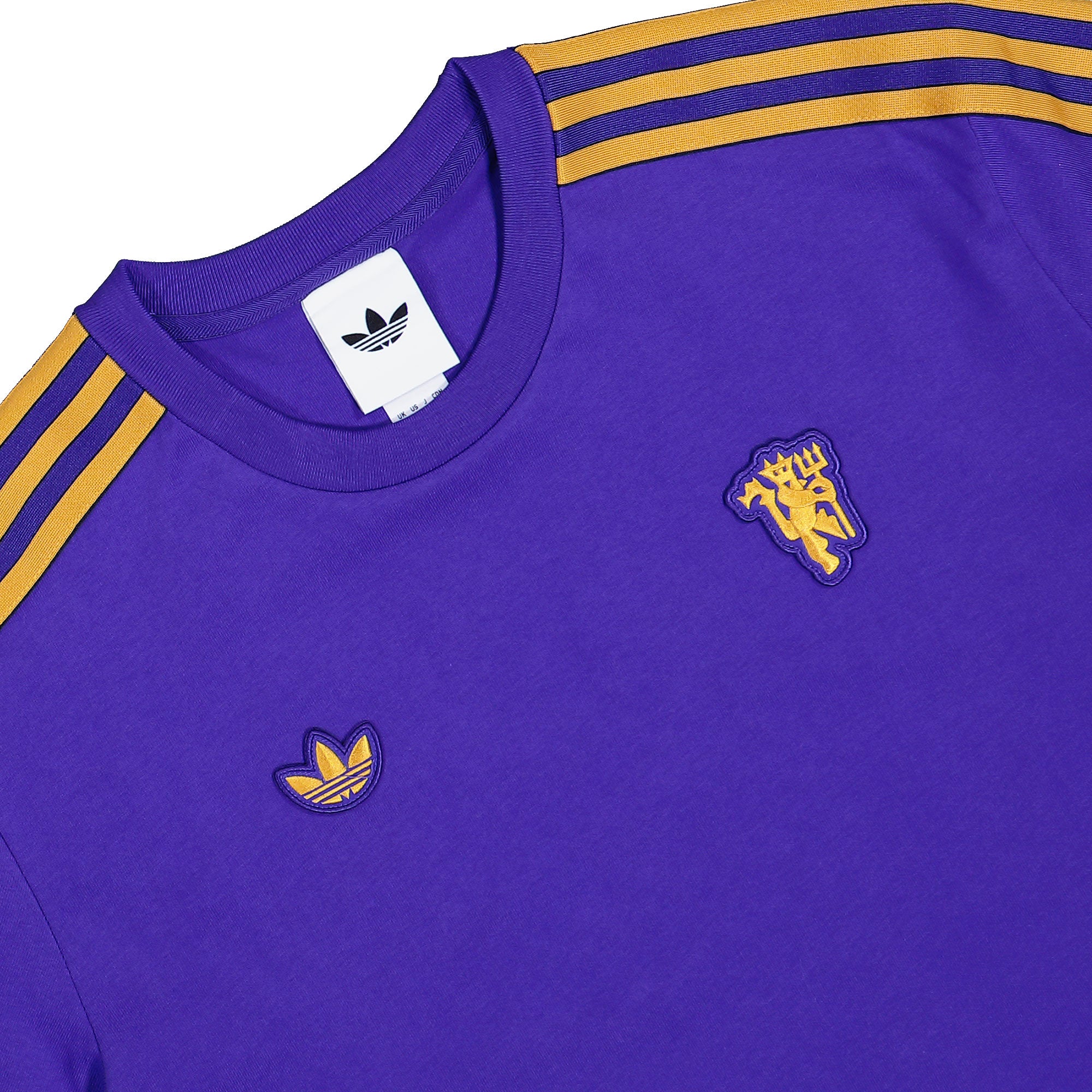 adidas<br>Manchester United Icon Tee