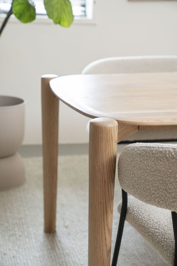 Eleonora   Selbu Eettafel
