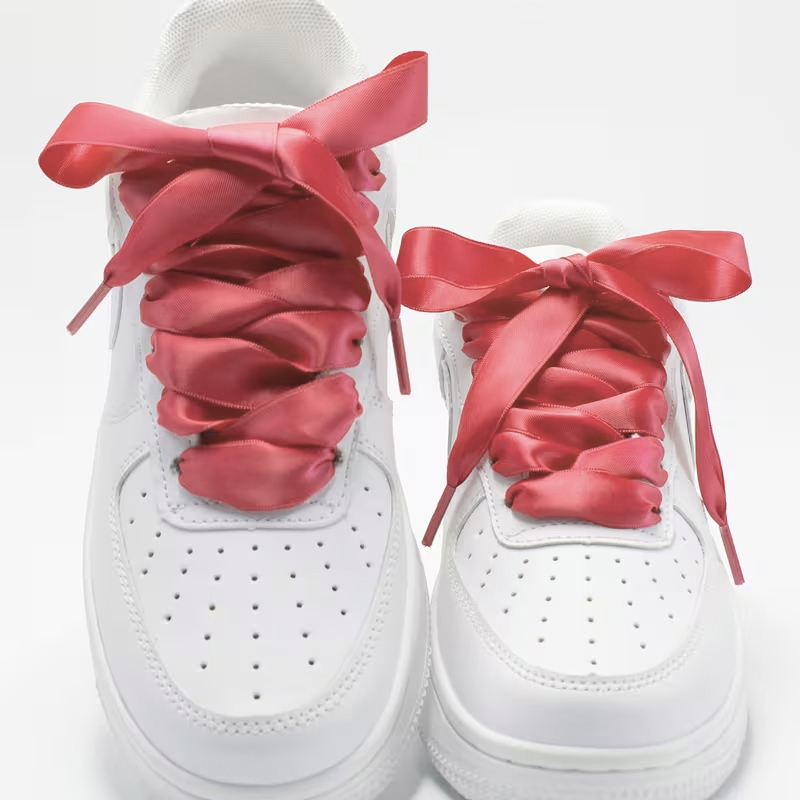 (1 Paar) 120cm Breite Satin Schnürsenkel Klassische Sneaker Schuhbändel - Rot