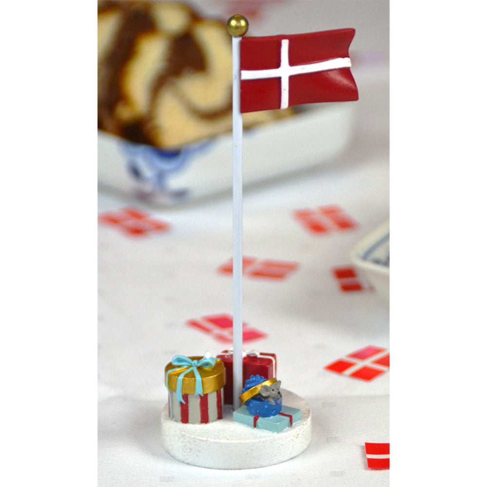 Køb Kids by Friis Bordflag flag med pakker i blå og rød