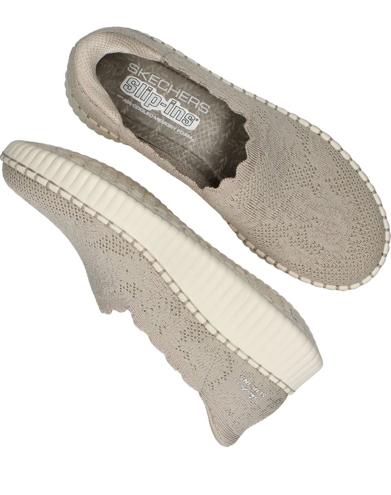 Skechers Wilshire Blvd Slip-Ins Instappers Beige Dames