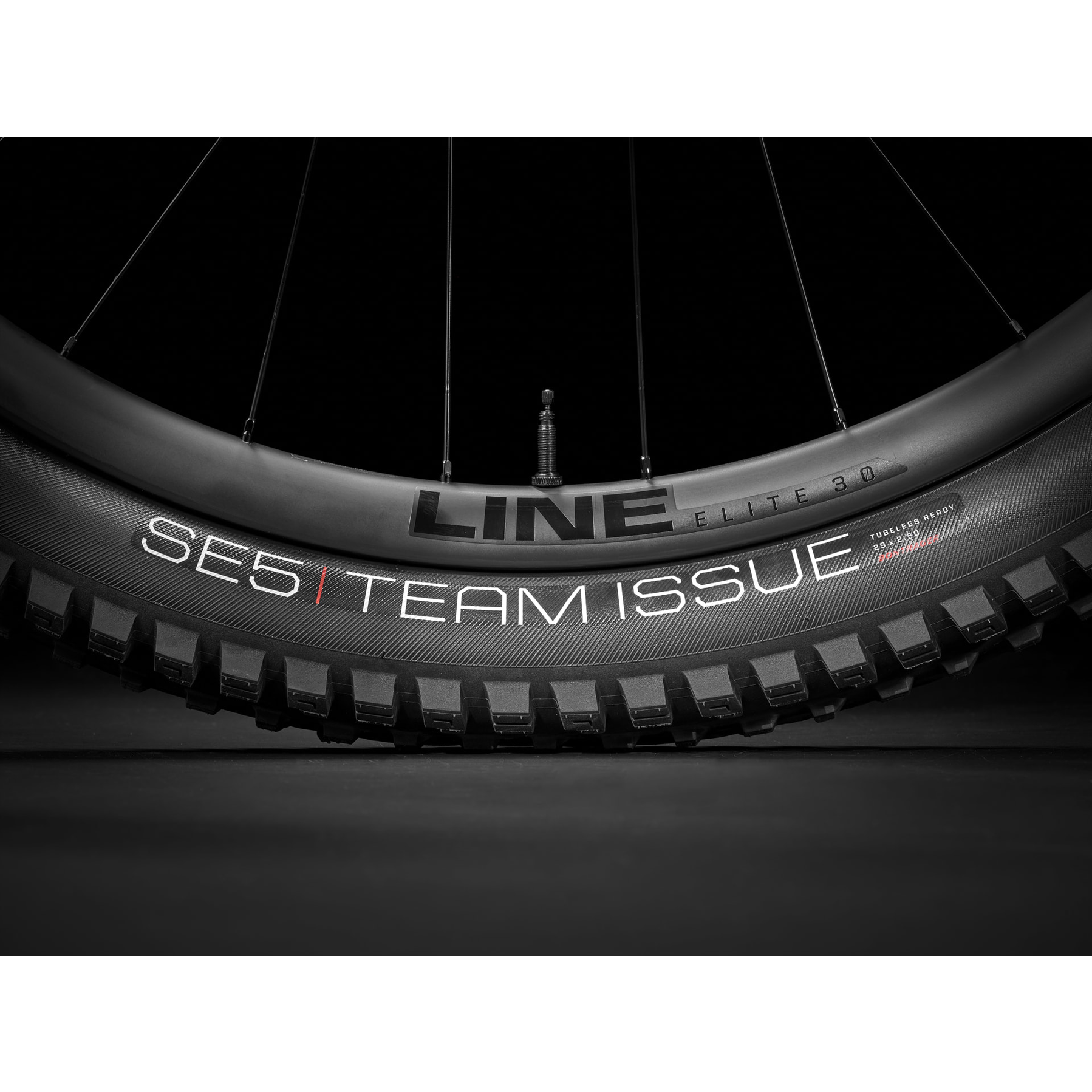 Trek Fuel EX 9.8 XT Gen 6 2025