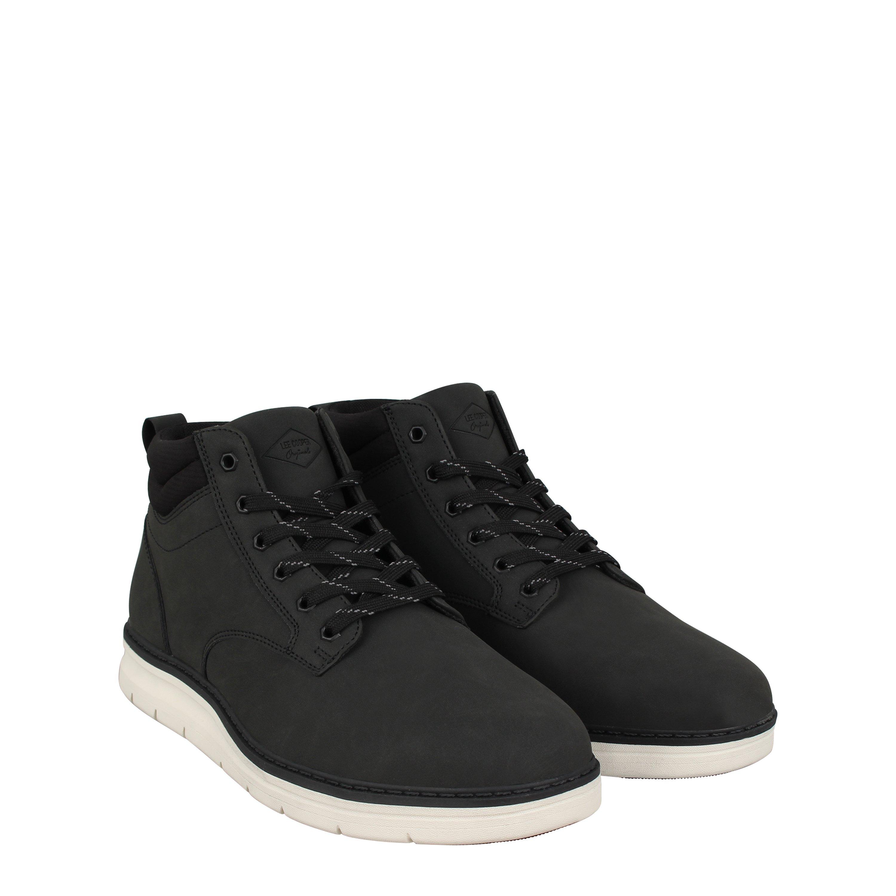 Lee Cooper LC Mid Chukka Boots