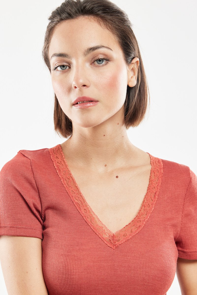 T-shirt col dentelle - laine et soie