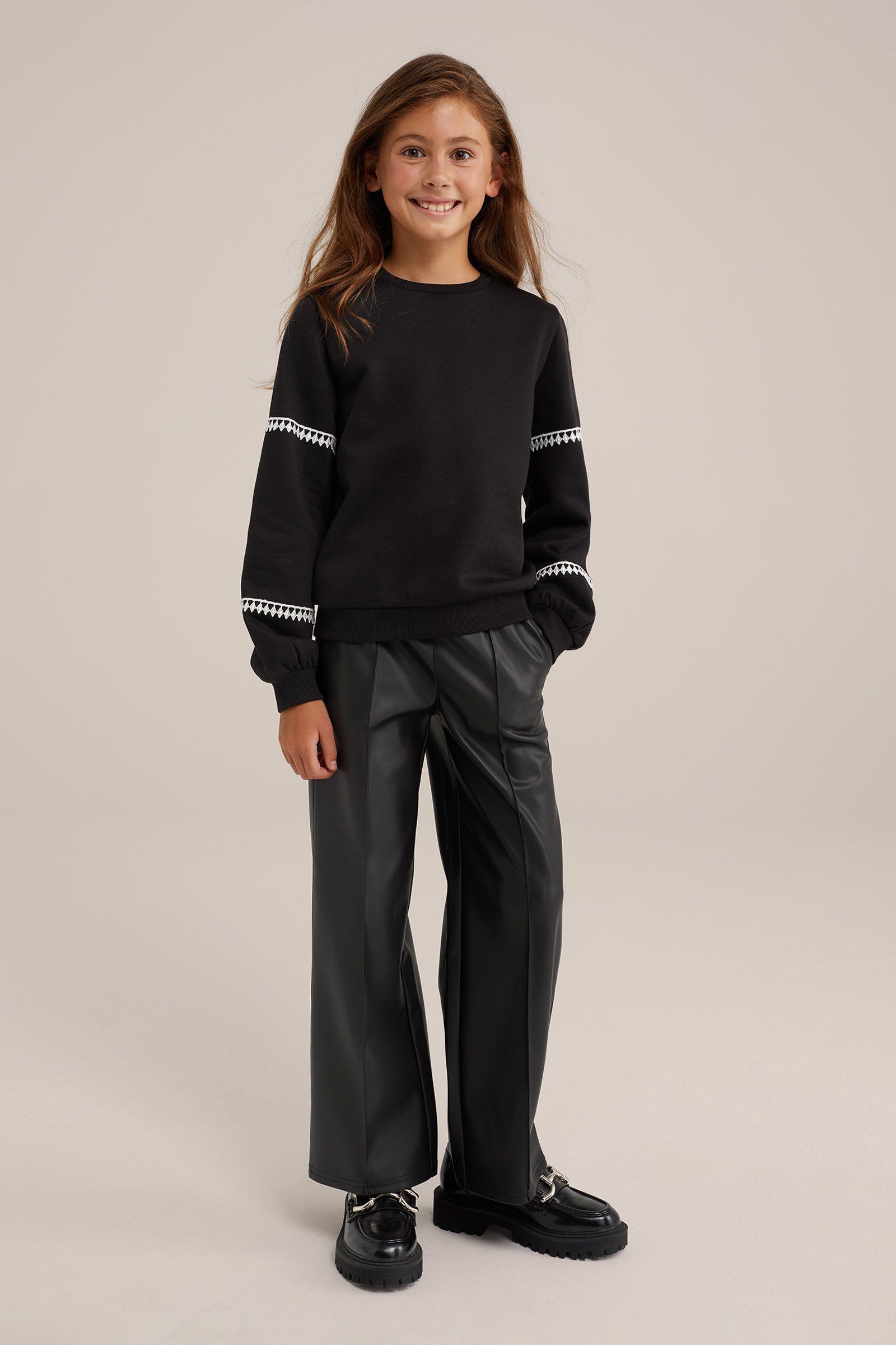 Meisjes trui met embroidery WE Fashion Zwart