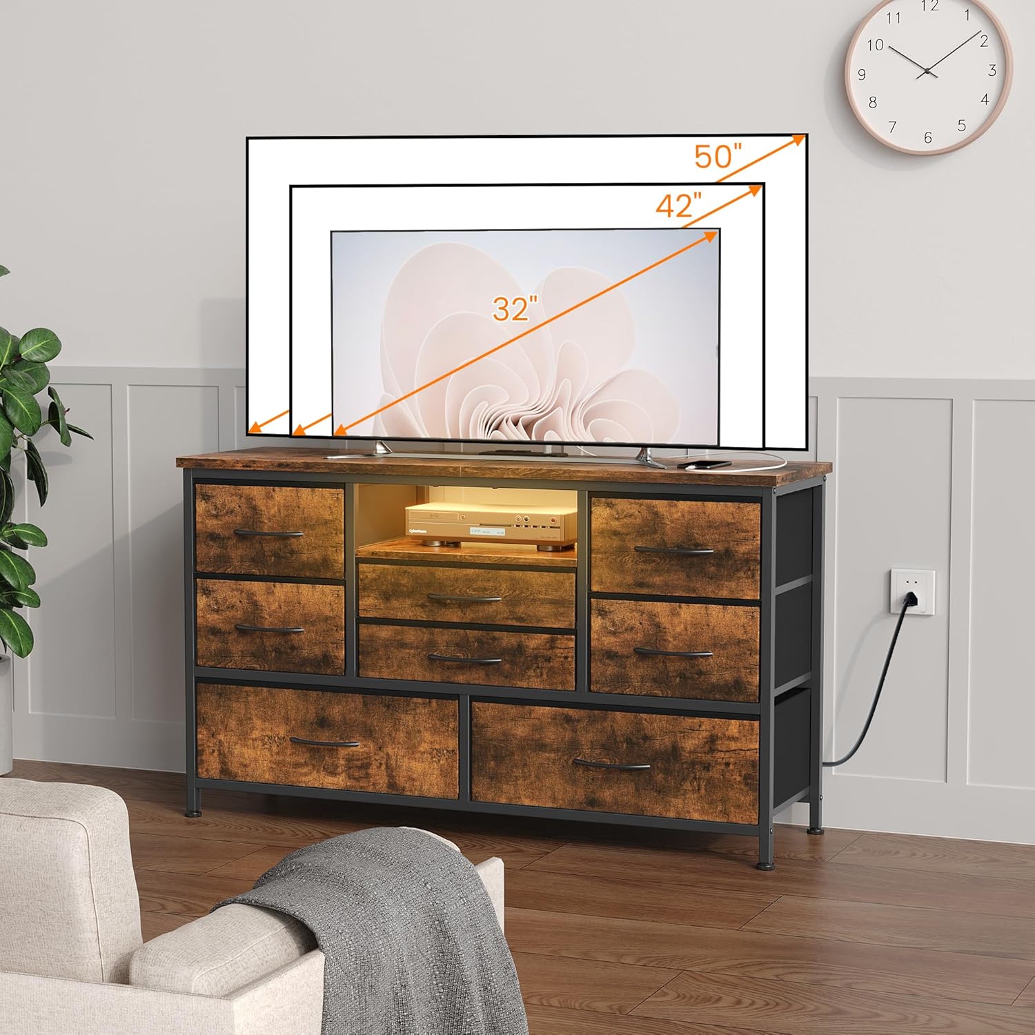 TV-Schrank mit Steckdosen, Kommode mit 8 Schubladen, 2 AC-Steckdosen & 2 USB-Anschlüssen, breiter Fernsehtisch für Wohnzimmer und Schlafzimmer（Tigerstreifen）