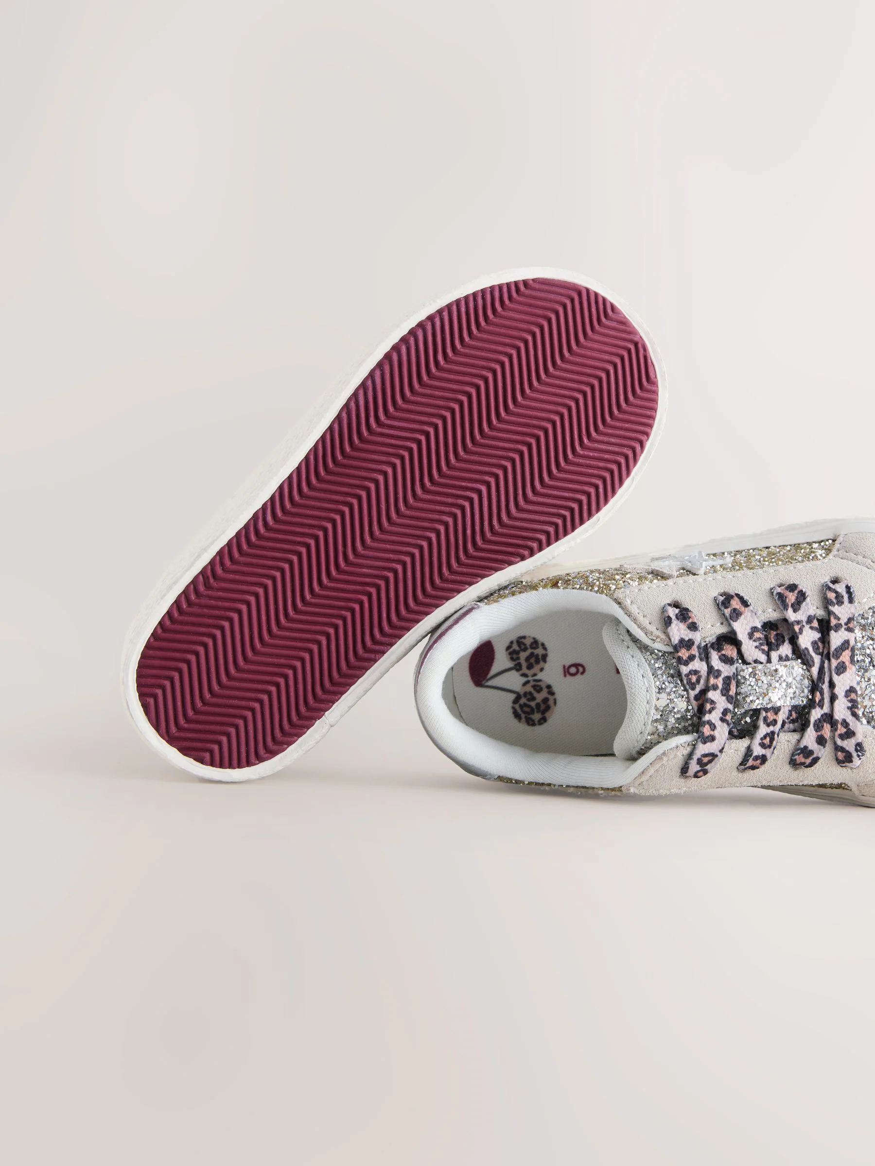 Goud - Glitter sterren sneakers met veters