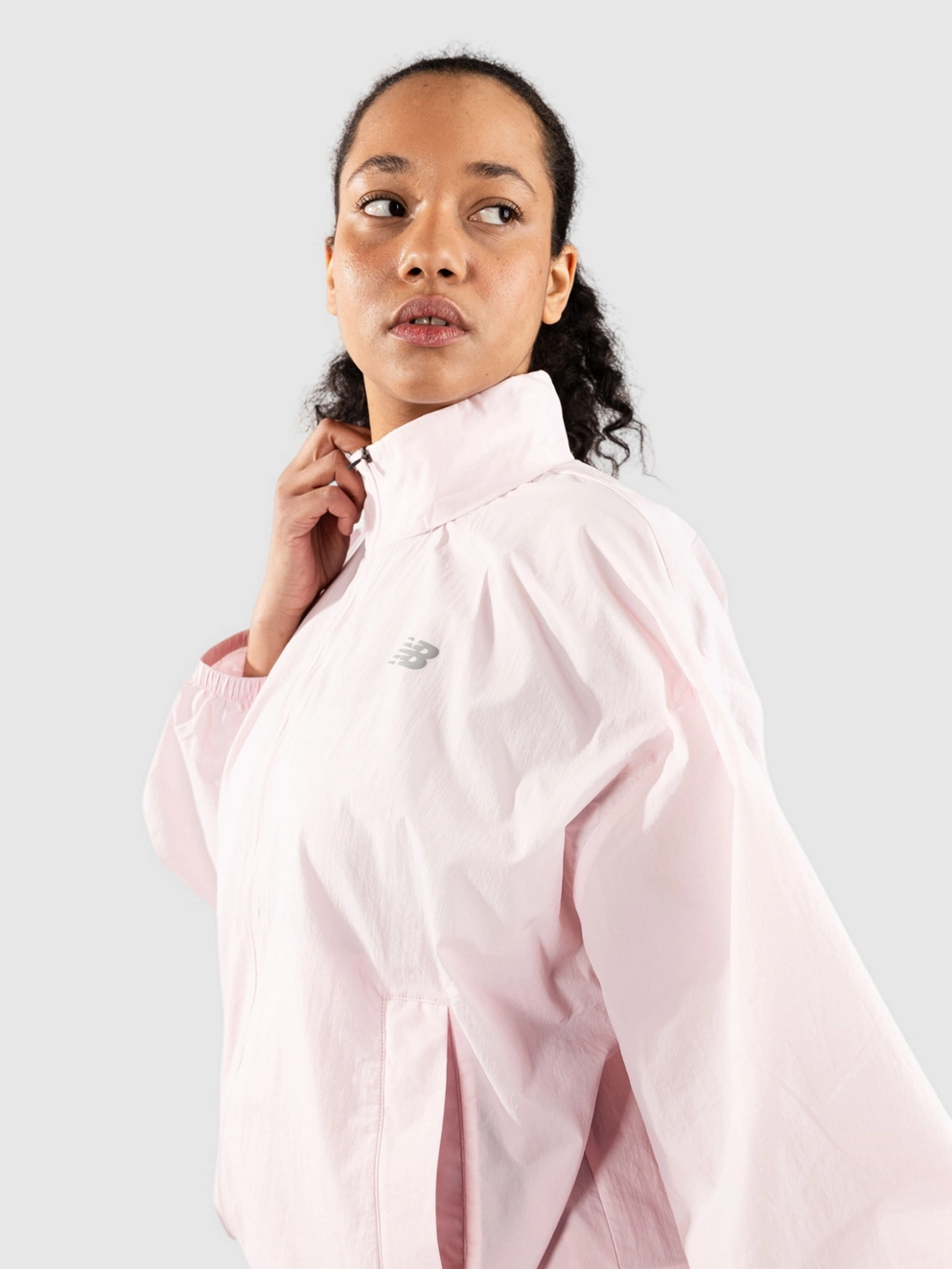 New Balance Athletics Packable Woven Jacket rose sugar