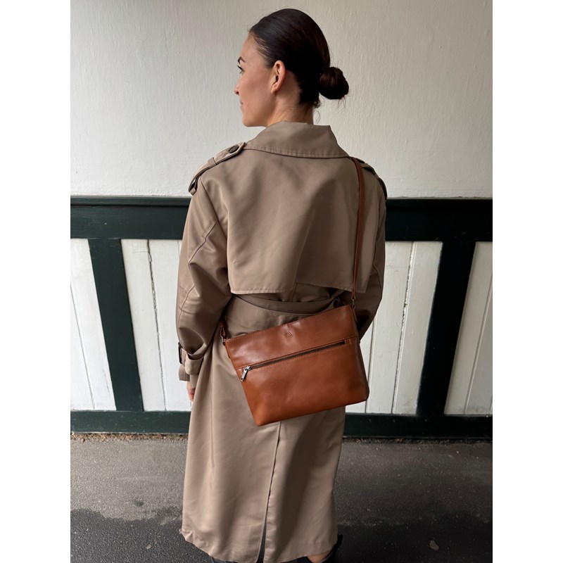 Markberg<br>Crossbody Sofina Antique