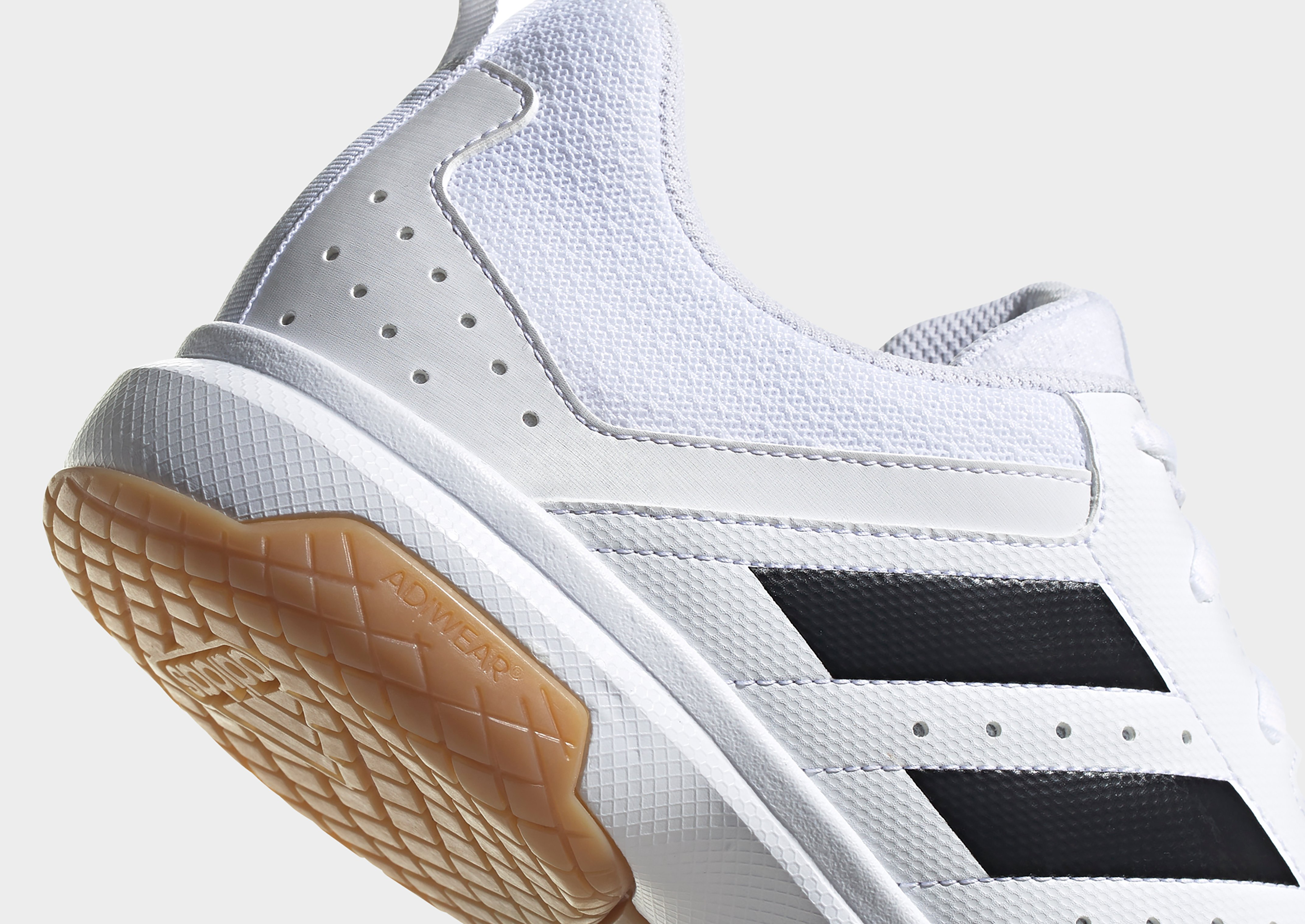 adidas Chaussure Ligra 7 Indoor
