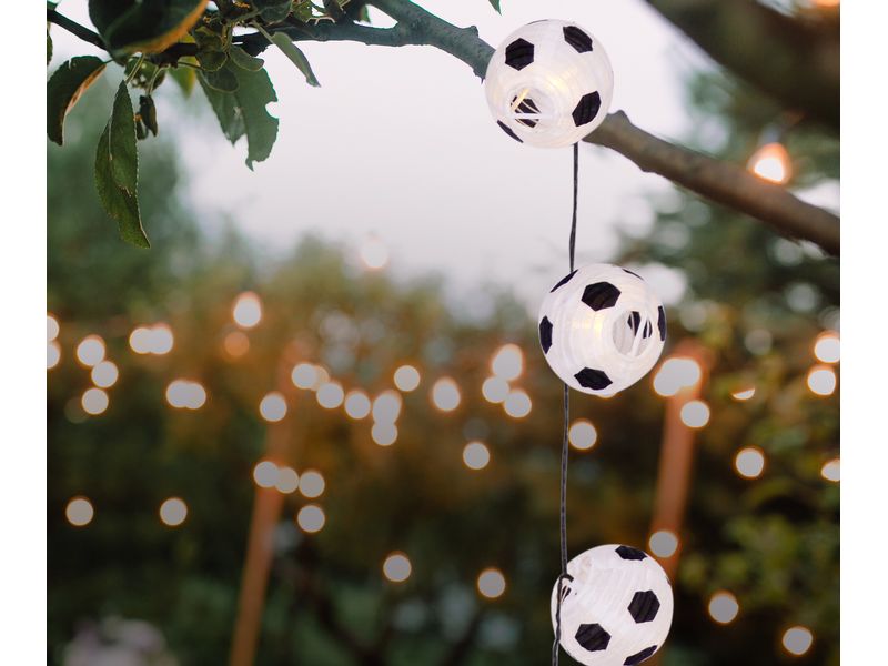 Näve Lichterkette LED Solar Fussball 20 LEDs, 580 cm, Solarbetriebene LED-Lichterkette