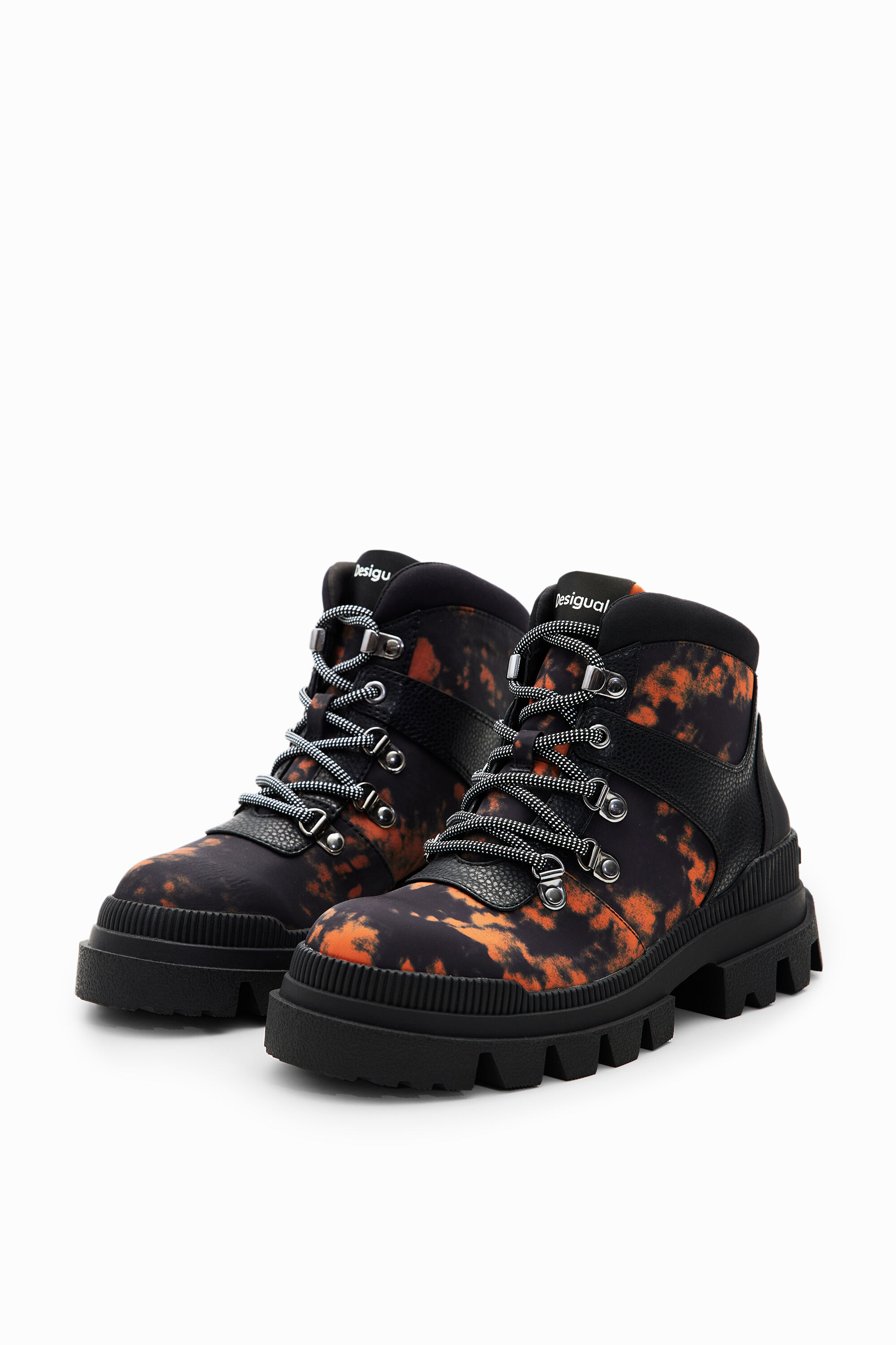 Botas de trekking estampadas