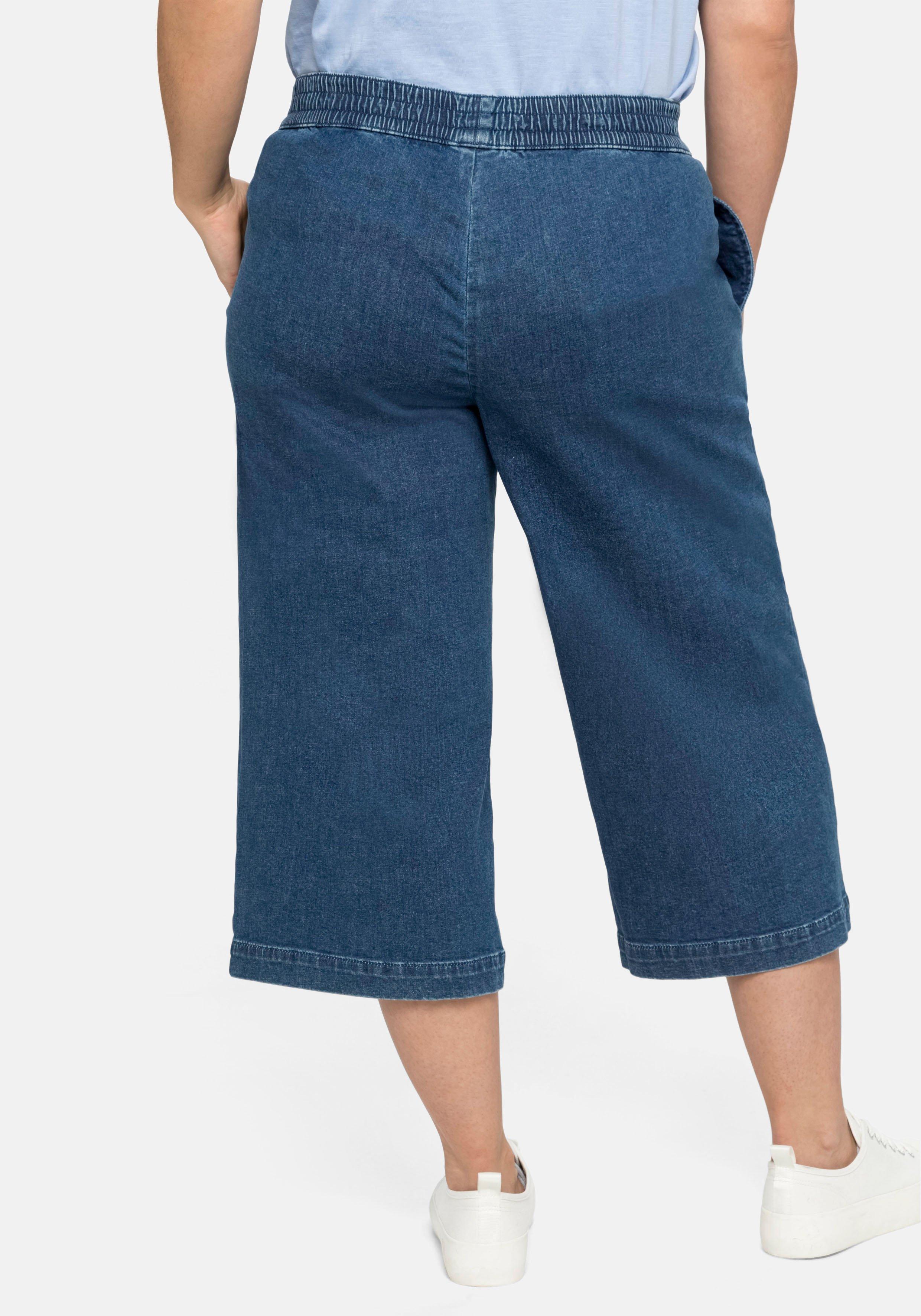 Jeans in 3/4-Länge, in weiter Beinform mit Schlupfbund
