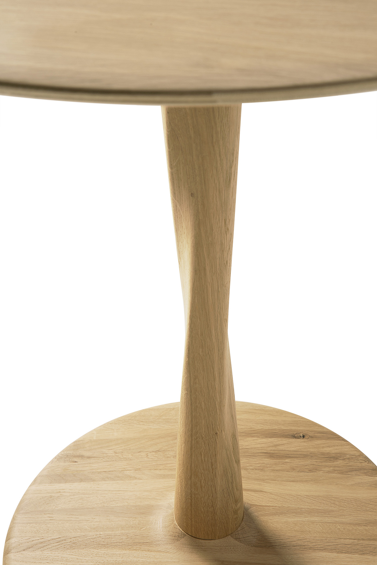 Torsion eettafel rond eiken Ø127 cm - hoogte: standaard 76cm