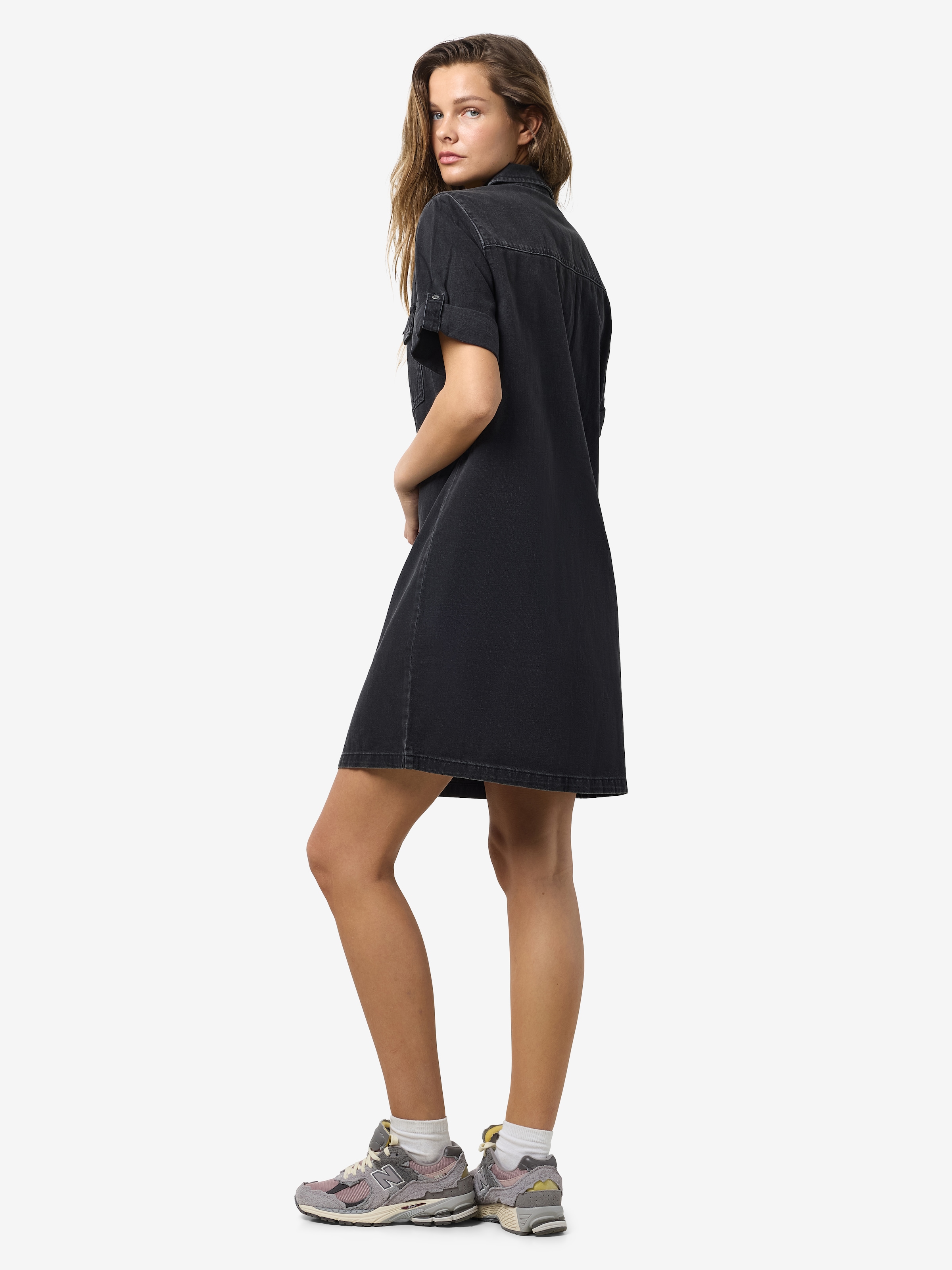 Noisy may Jeanskleid »NMNEW SIGNE S/S DENIM DRESS WG001BL NOOS« Brusttaschen