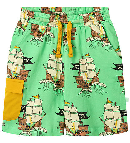 Småfolk Shorts - Minziger Green Tee m. Piratenschiffe
