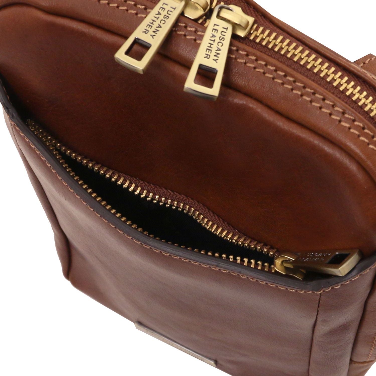 TL142428 – Mark – leren Crossbodytas