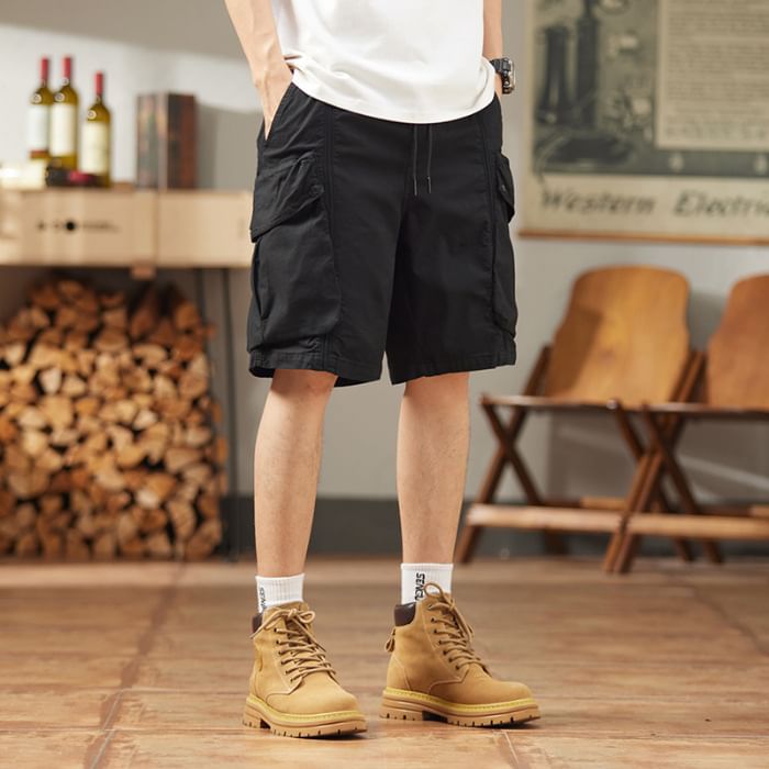 Nataro - Cargoshorts met trekkoord in de taille en wijde pijpen