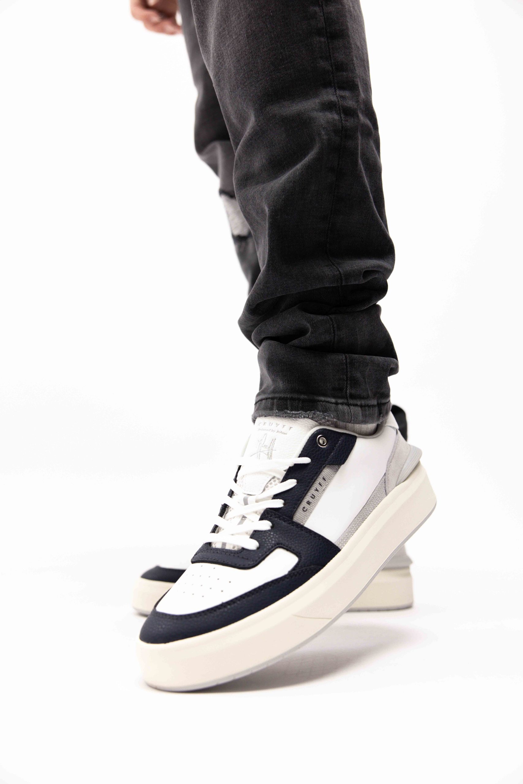 Cruyff Endorsed Tennis Sneakers Heren Wit/Donkerblauw
