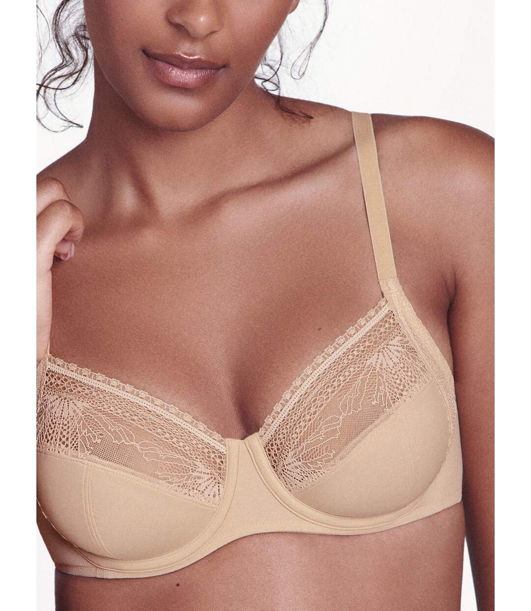 Soutien-gorge armaturé Gina Lisca - bonnets B à E